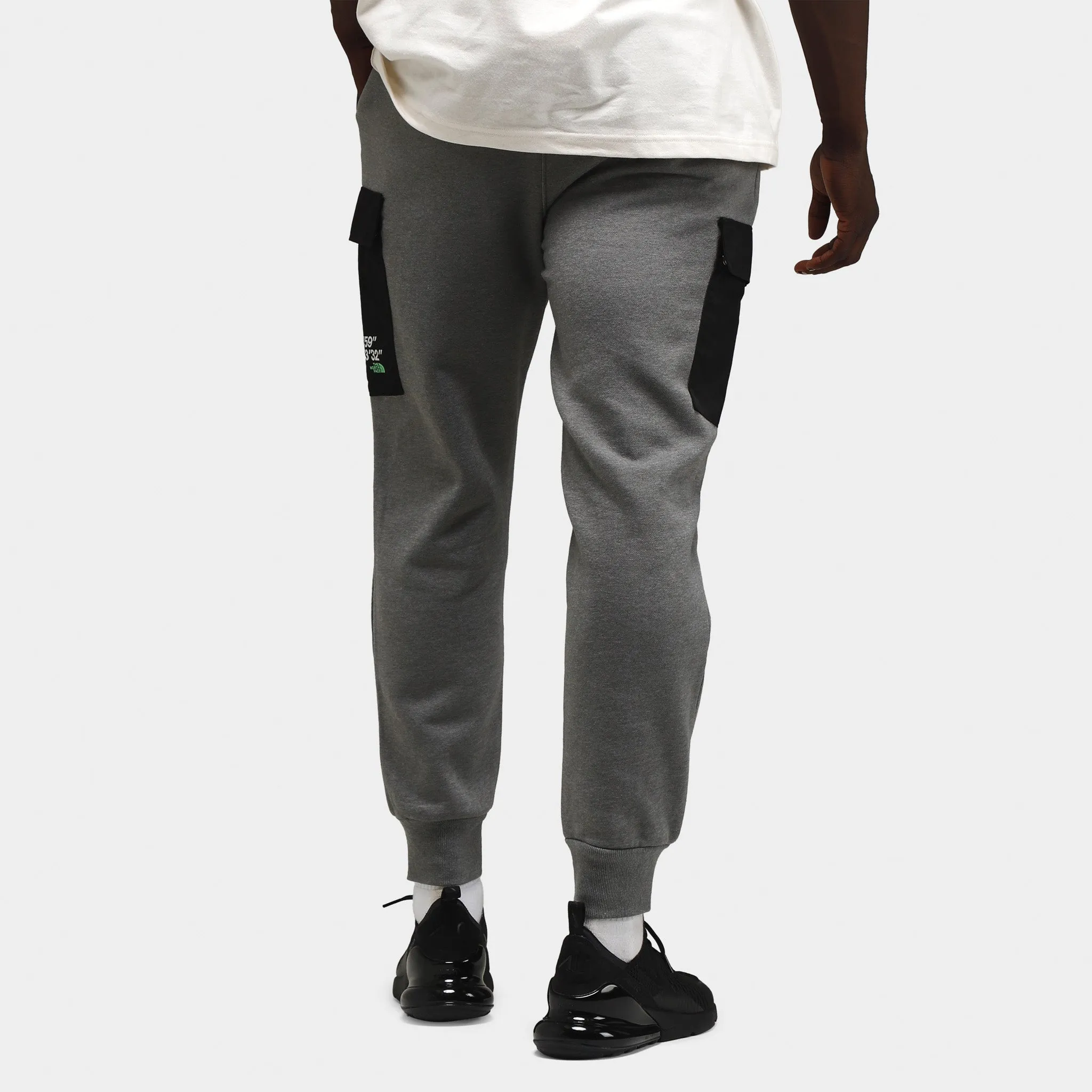 The North Face Coordinates Joggers TNF Medium Grey Heather / Tin Grey sold by JD Sports product image thumbnail 2