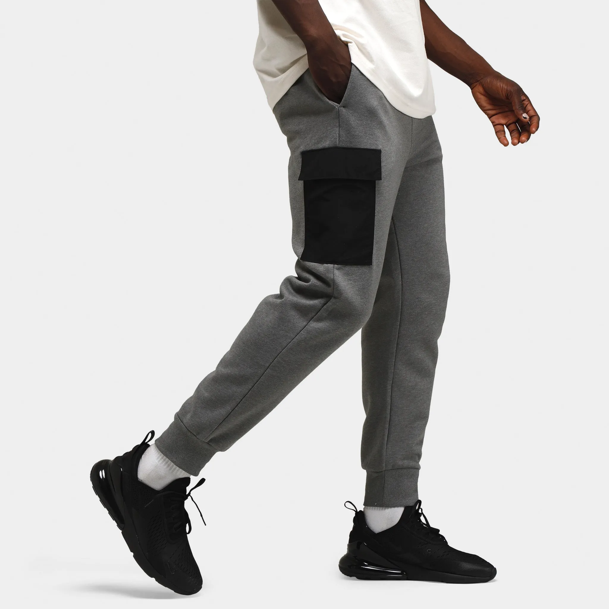 The North Face Coordinates Joggers TNF Medium Grey Heather / Tin Grey sold by JD Sports product image thumbnail 3