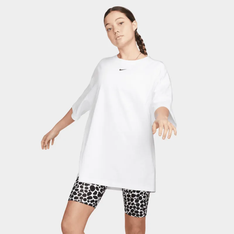 Nike Sportswear Women's Essential Oversized T-shirt / White sold by JD Sports