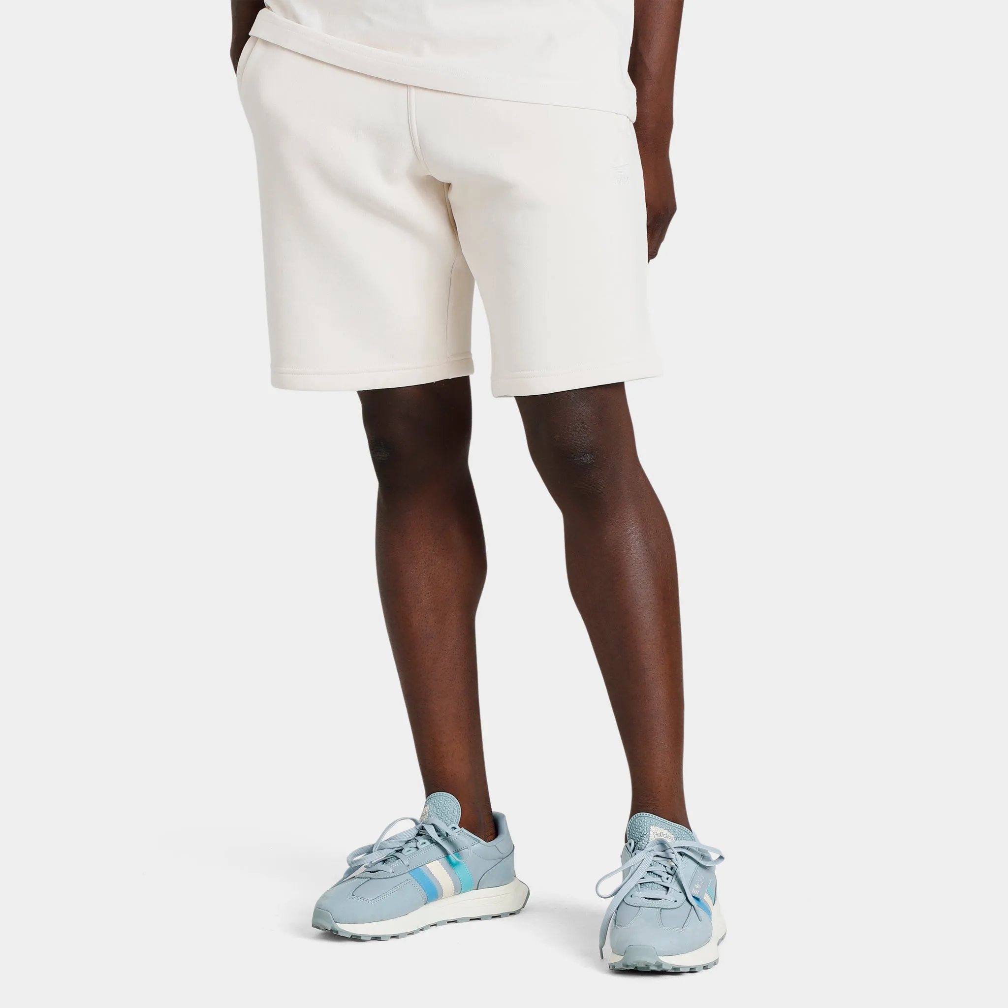 adidas Originals Adicolor Essentials Trefoil Shorts / Wonder White sold by JD Sports