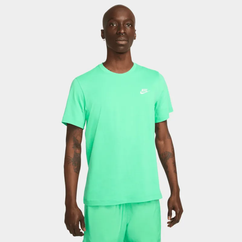 Nike Sportswear Club T-Shirt / Spring Green made by Nike