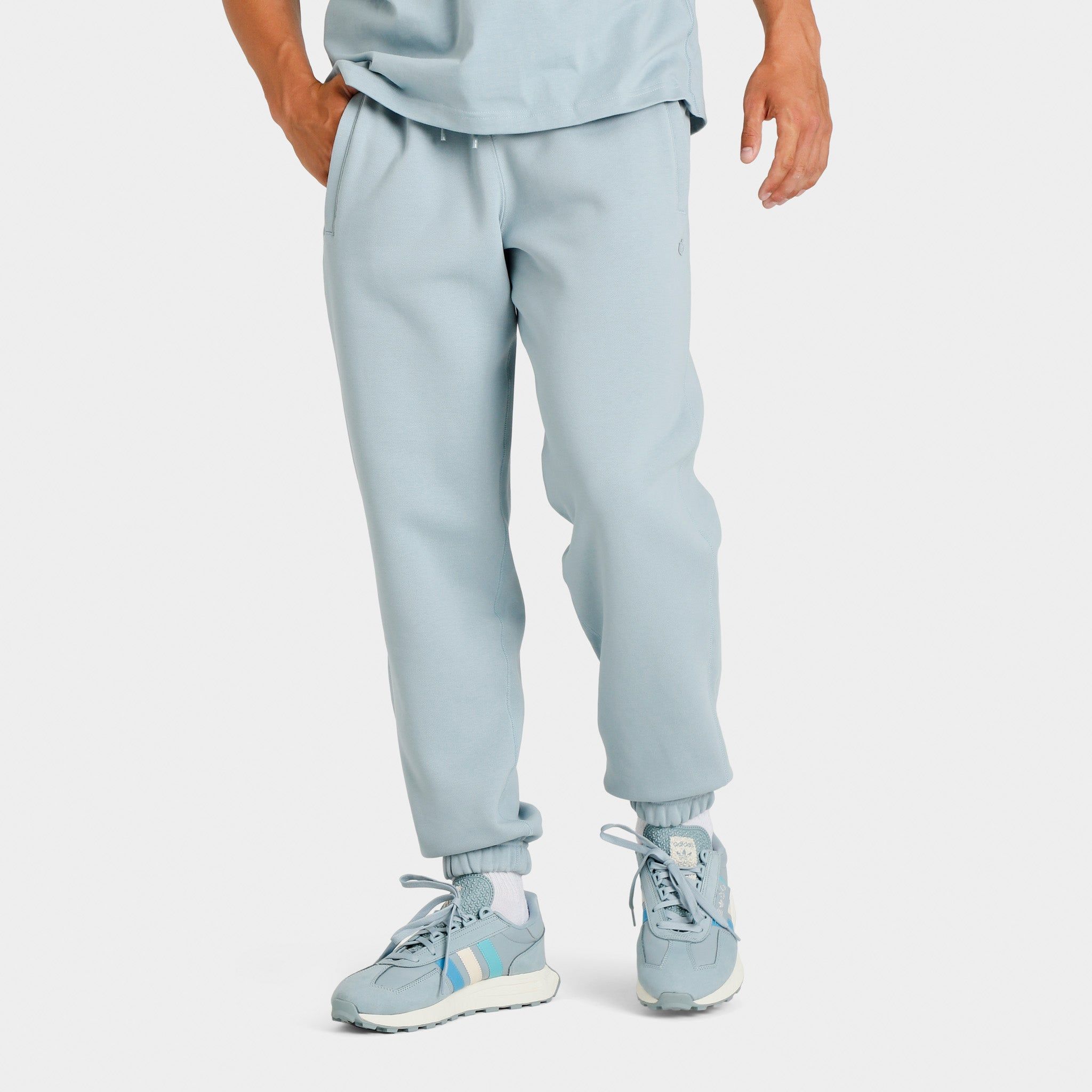adidas Originals Adicolour Trefoil Sweatpants / Magic Grey sold by JD Sports