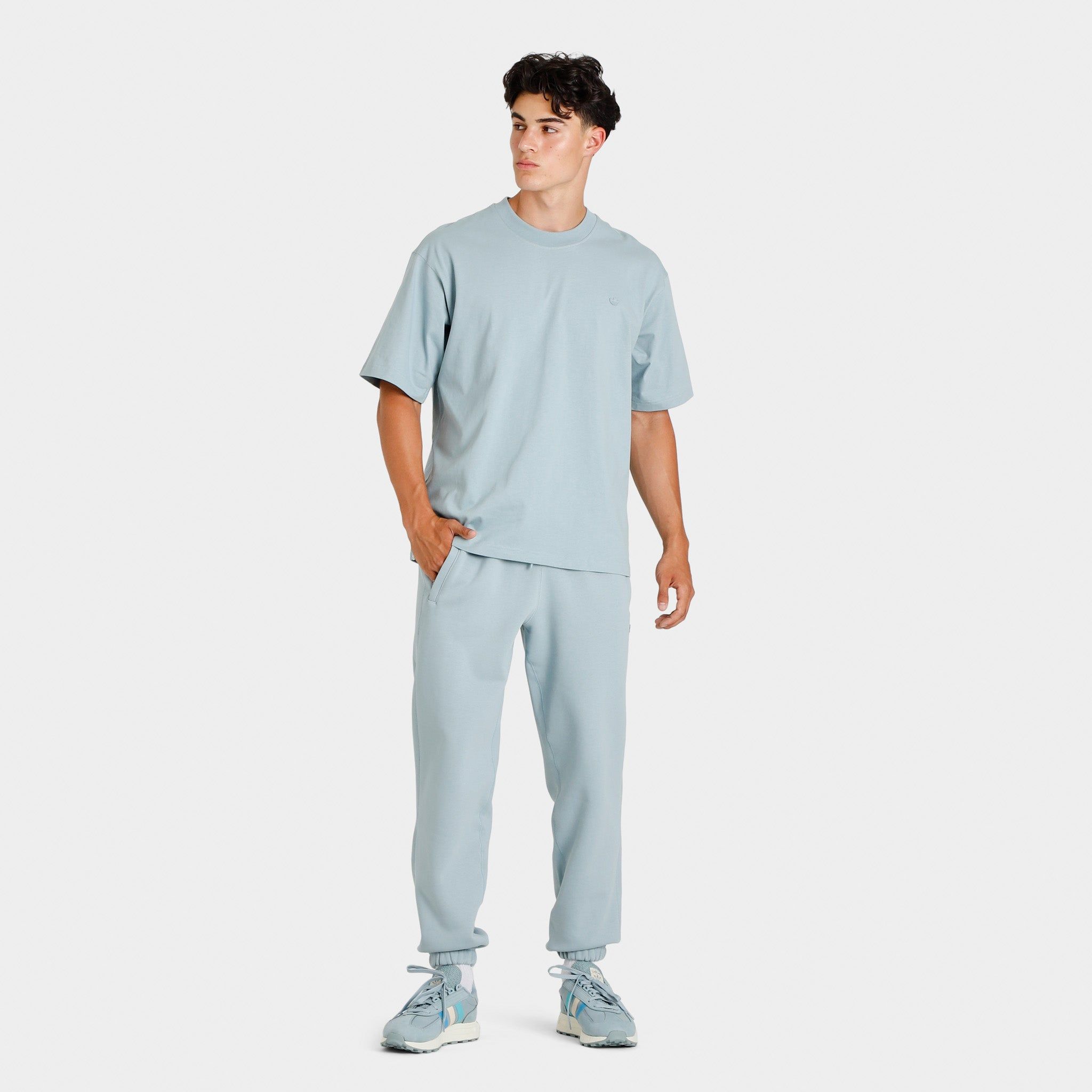 adidas Originals Adicolour Trefoil Sweatpants / Magic Grey sold by JD Sports product image thumbnail 6