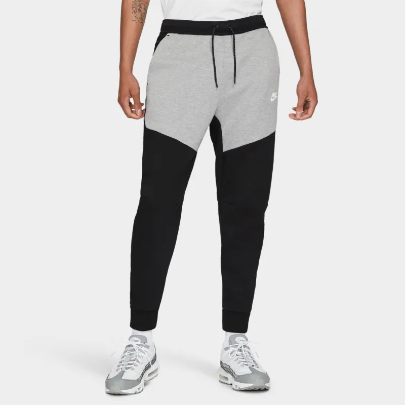 Nike Sportswear Tech Fleece Joggers Black / Dark Grey Heather - White sold by JD Sports