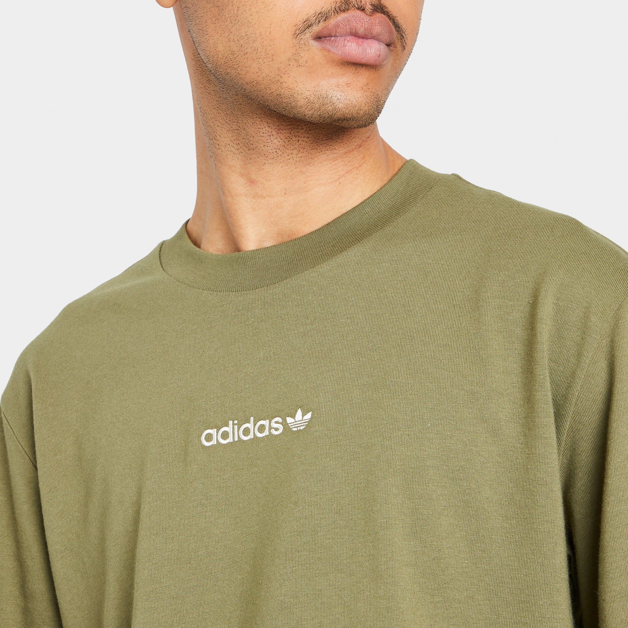 adidas Originals Long Sleeve Graphic T-shirt / Focus Olive sold by JD Sports product image thumbnail 3