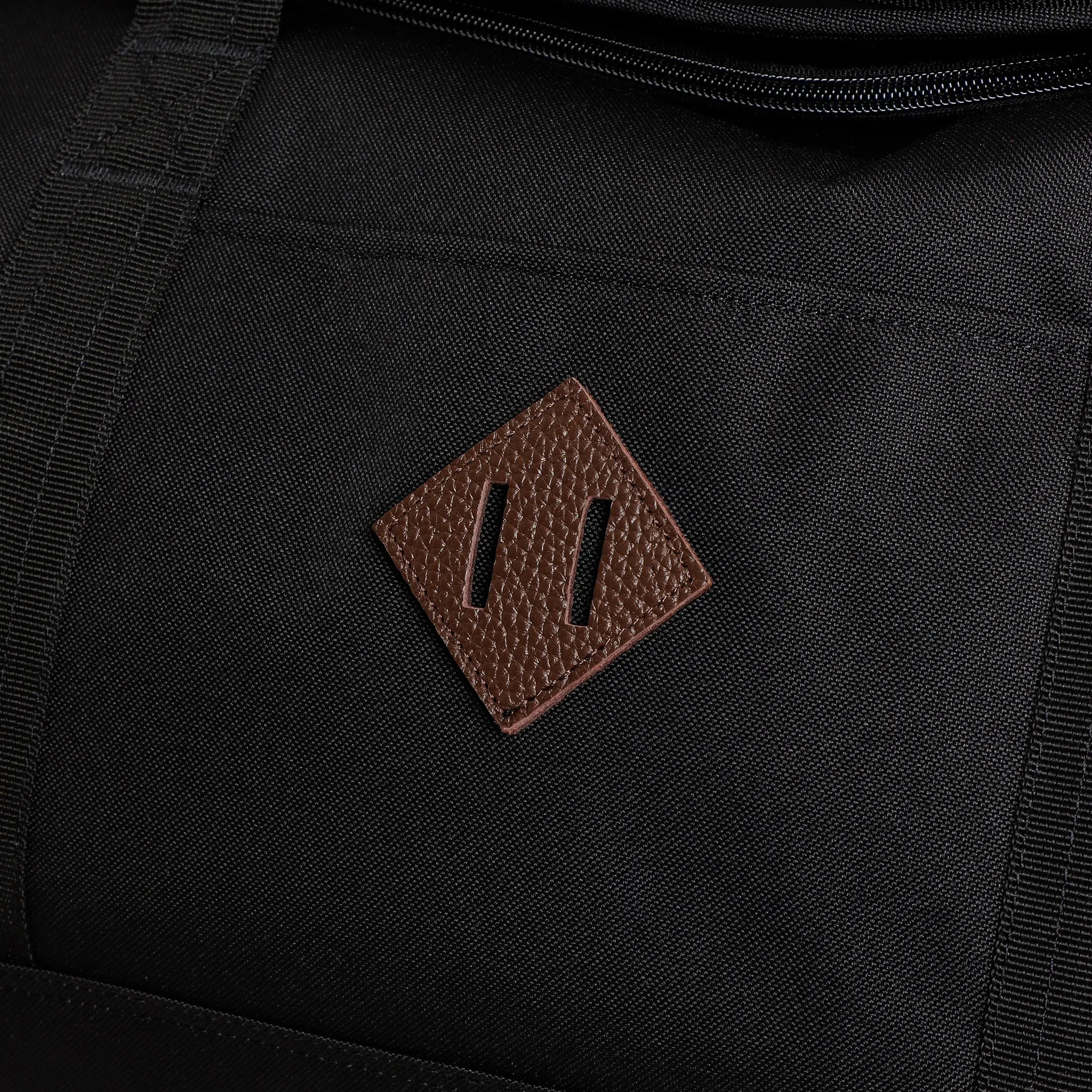 Herschel Supply Co. Heritage Duffle Bag / Black sold by JD Sports product image thumbnail 5