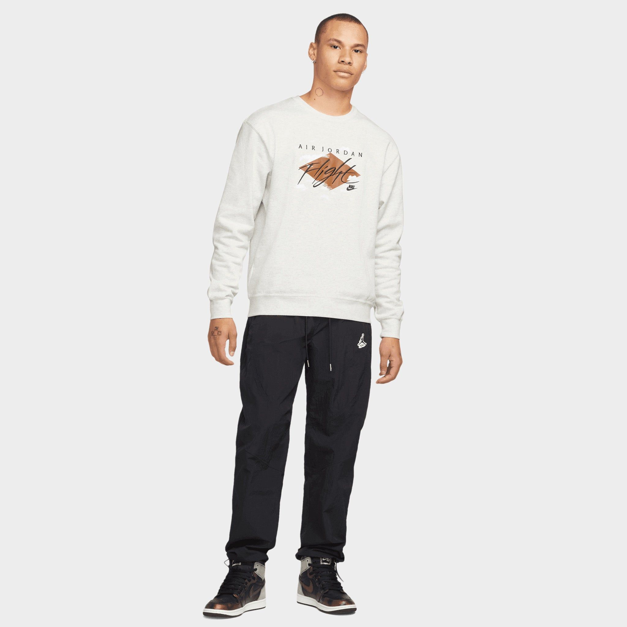 Jordan Statement Essentials Fleece Crewneck / Oatmeal Heather sold by JD Sports product image thumbnail 4