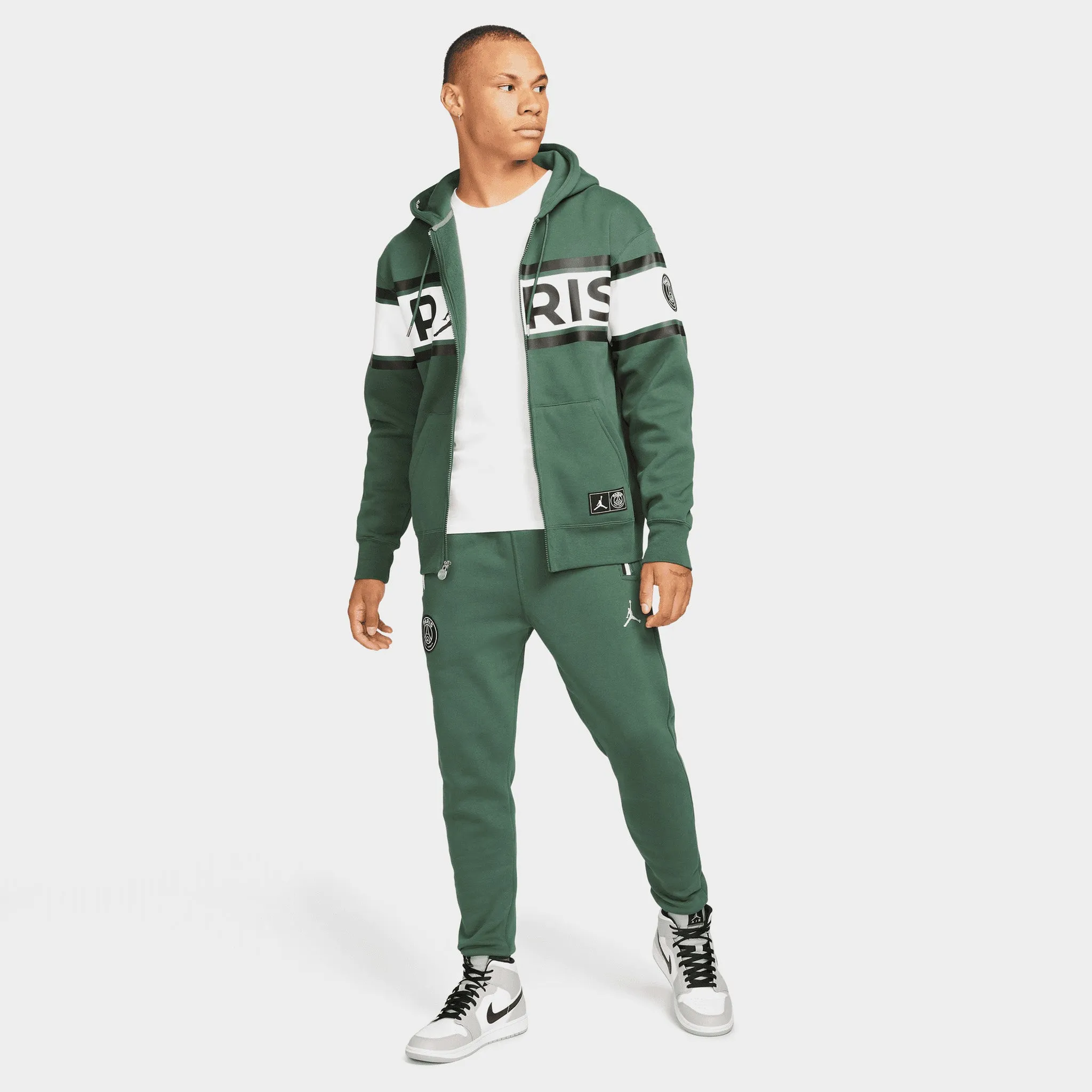 Jordan Paris Saint-Germain Full-Zip Fleece Hoodie / Noble Green sold by JD Sports product image thumbnail 4
