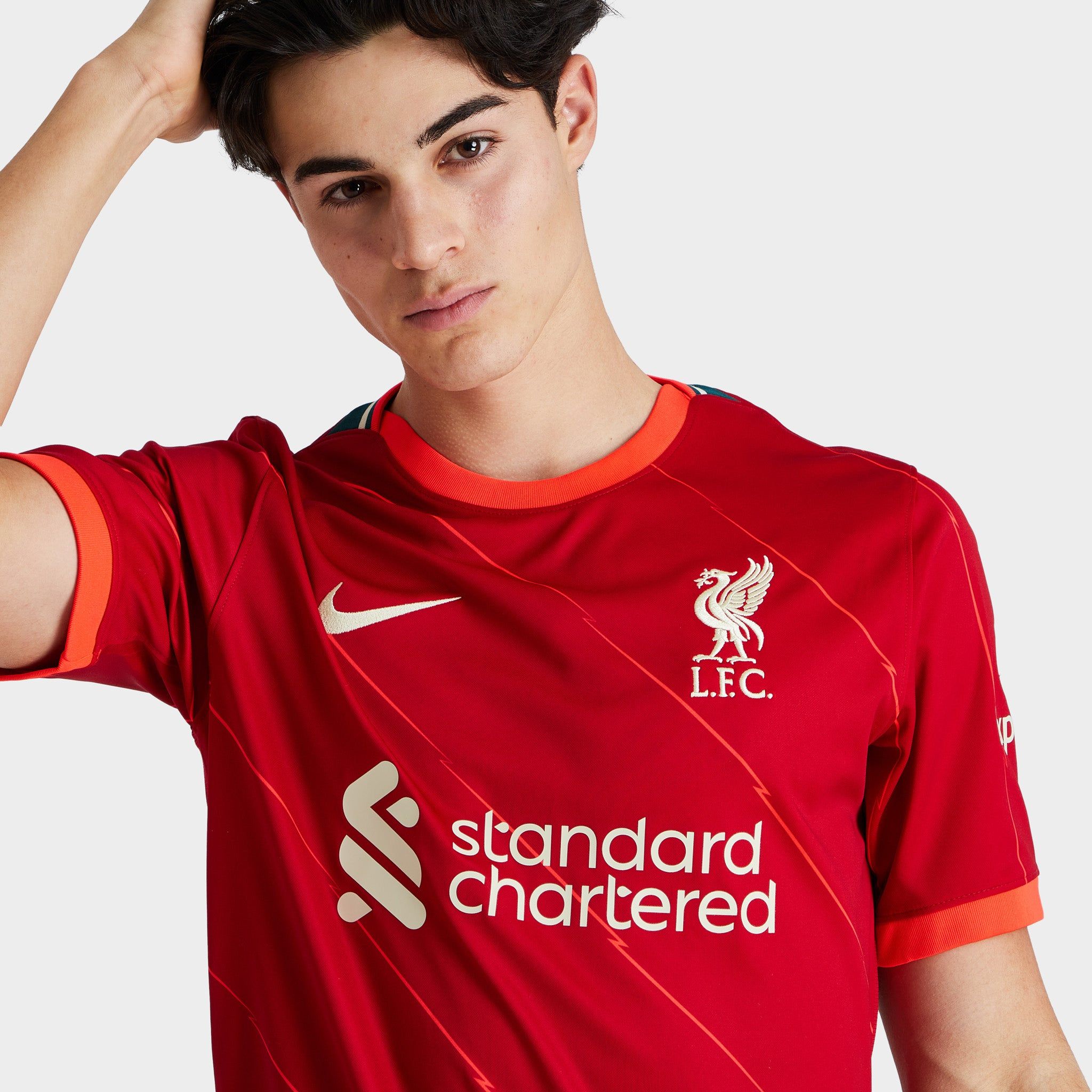 Nike Liverpool FC 2021/22 Stadium Home Jersey Gym Red / Bright Crimson - Fossil sold by JD Sports product image thumbnail 3