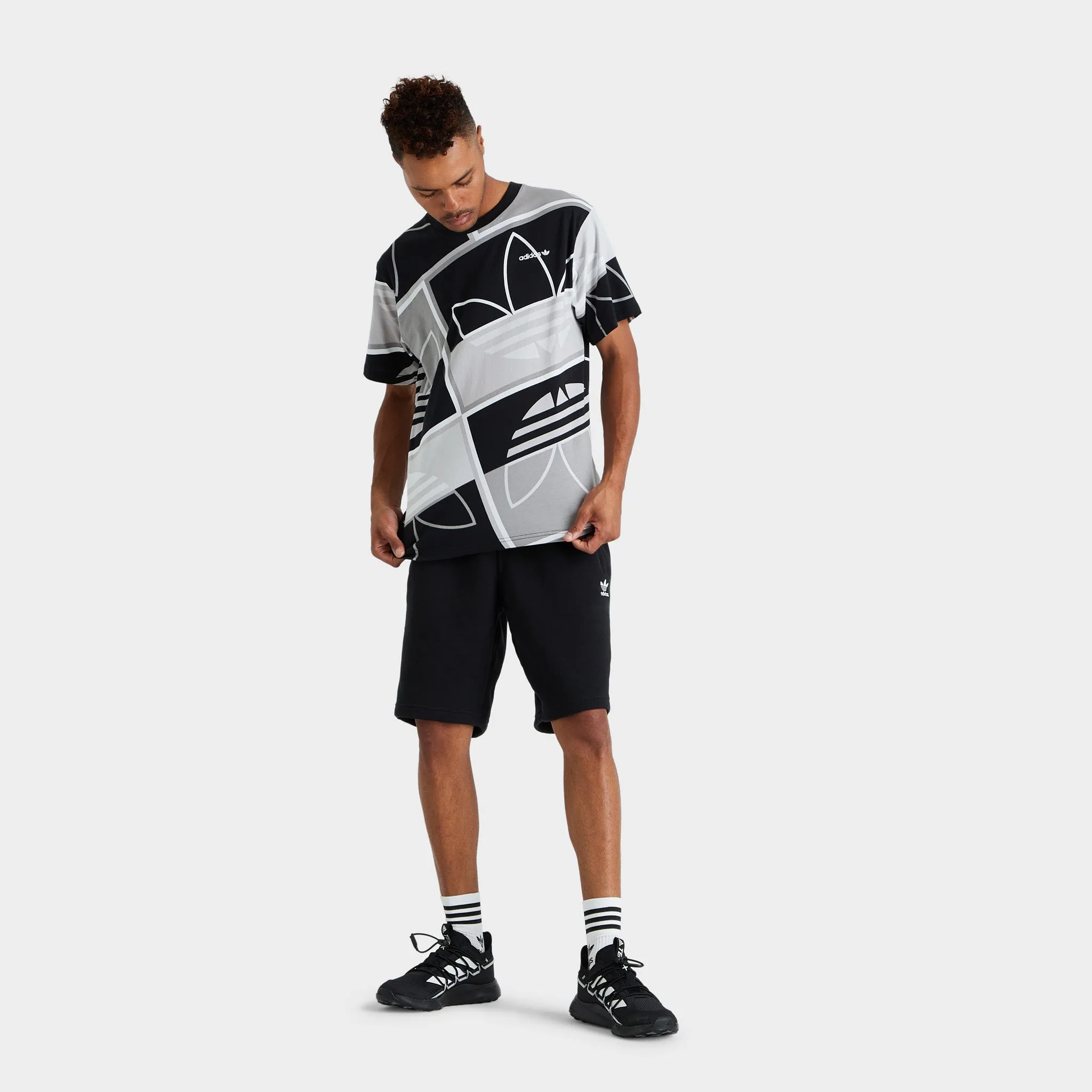 adidas Originals Logo Play T-shirt / Black sold by JD Sports product image thumbnail 5