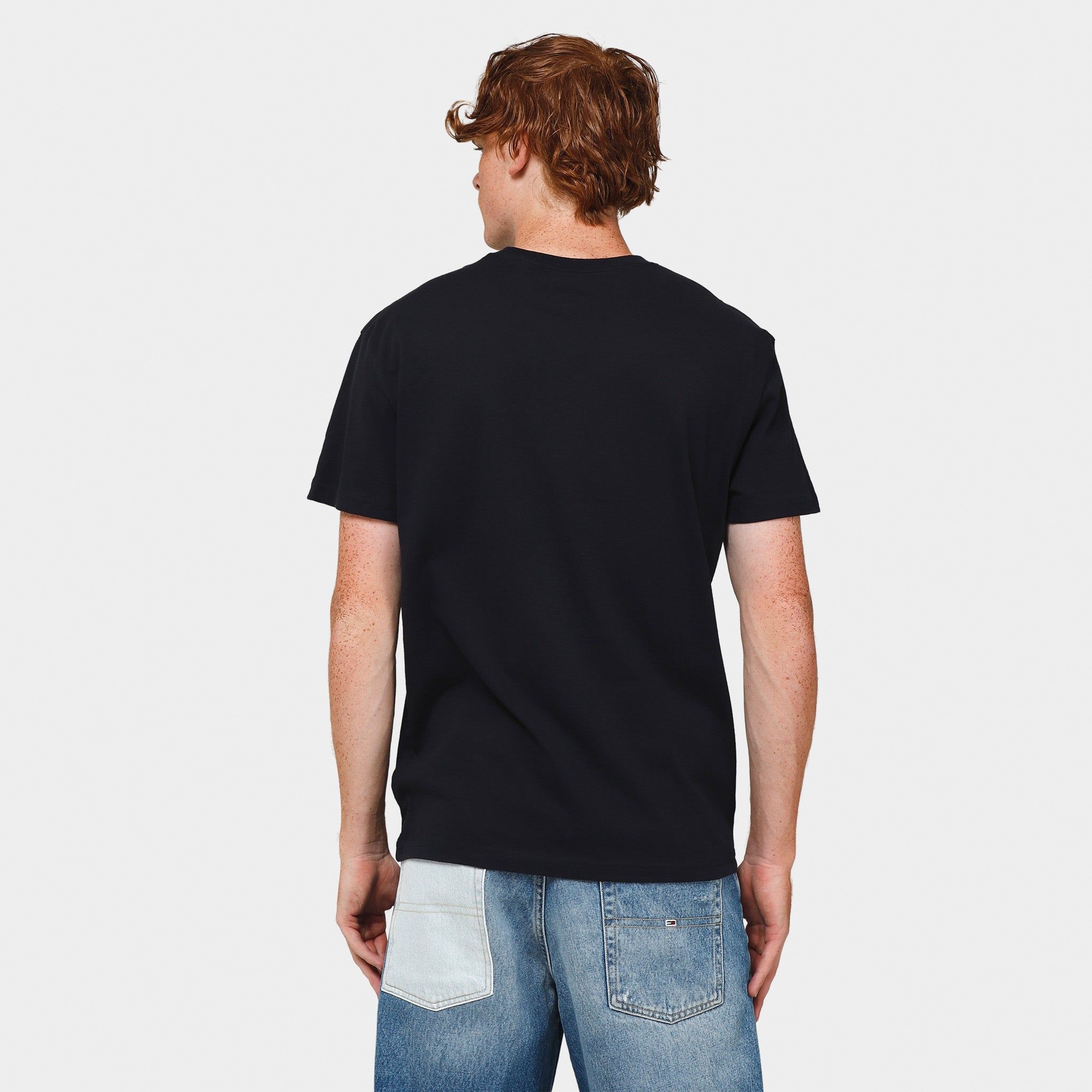 Tommy Jeans Archive Sailing T-shirt / Desert Sky sold by JD Sports product image thumbnail 2