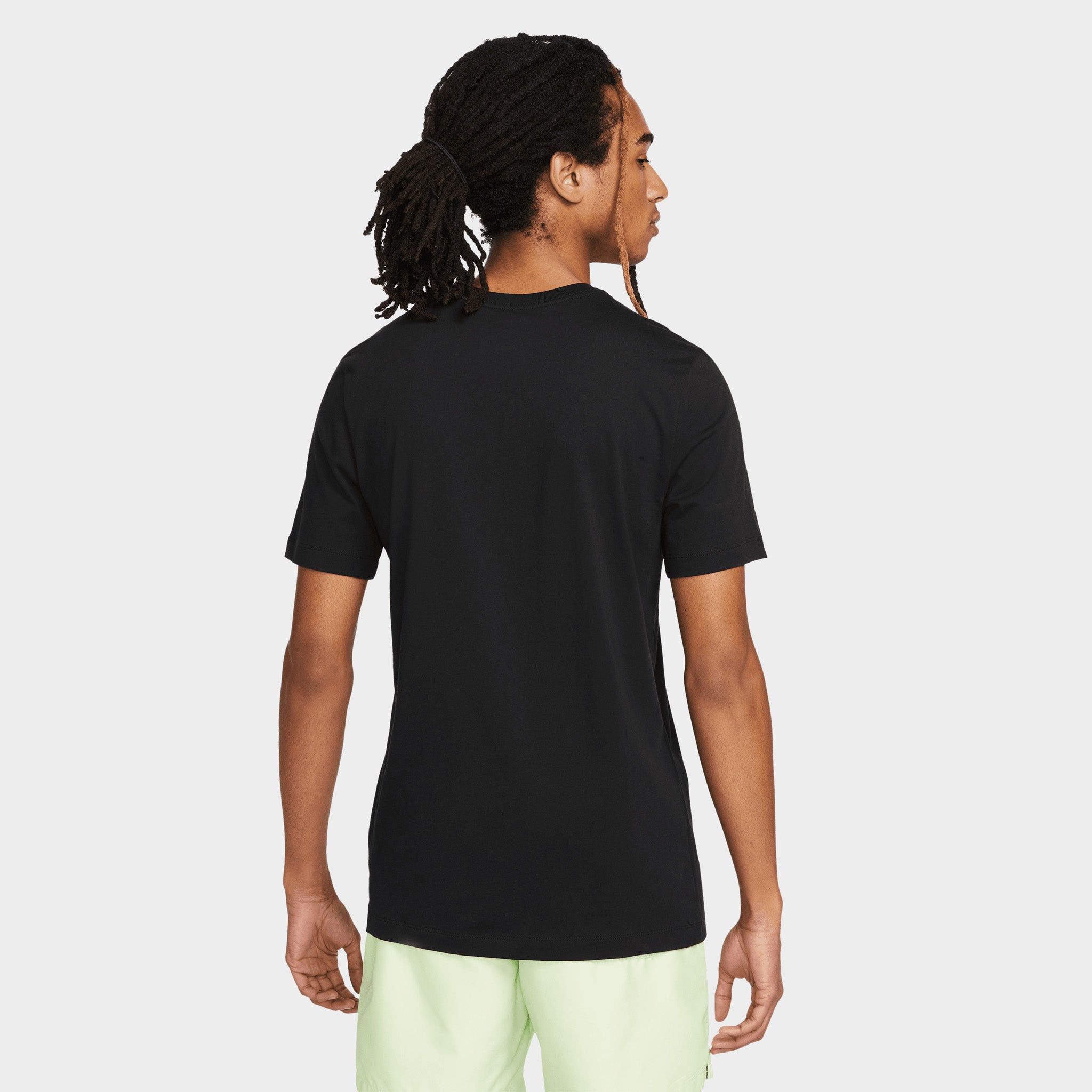 Nike Sportswear T-Shirt / Black sold by JD Sports product image thumbnail 2