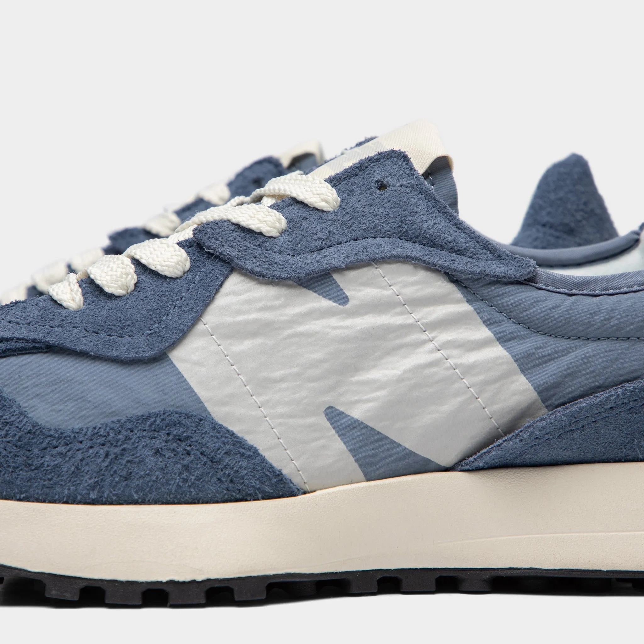 New Balance U327WCB / Vintage Indigo sold by JD Sports product image thumbnail 3