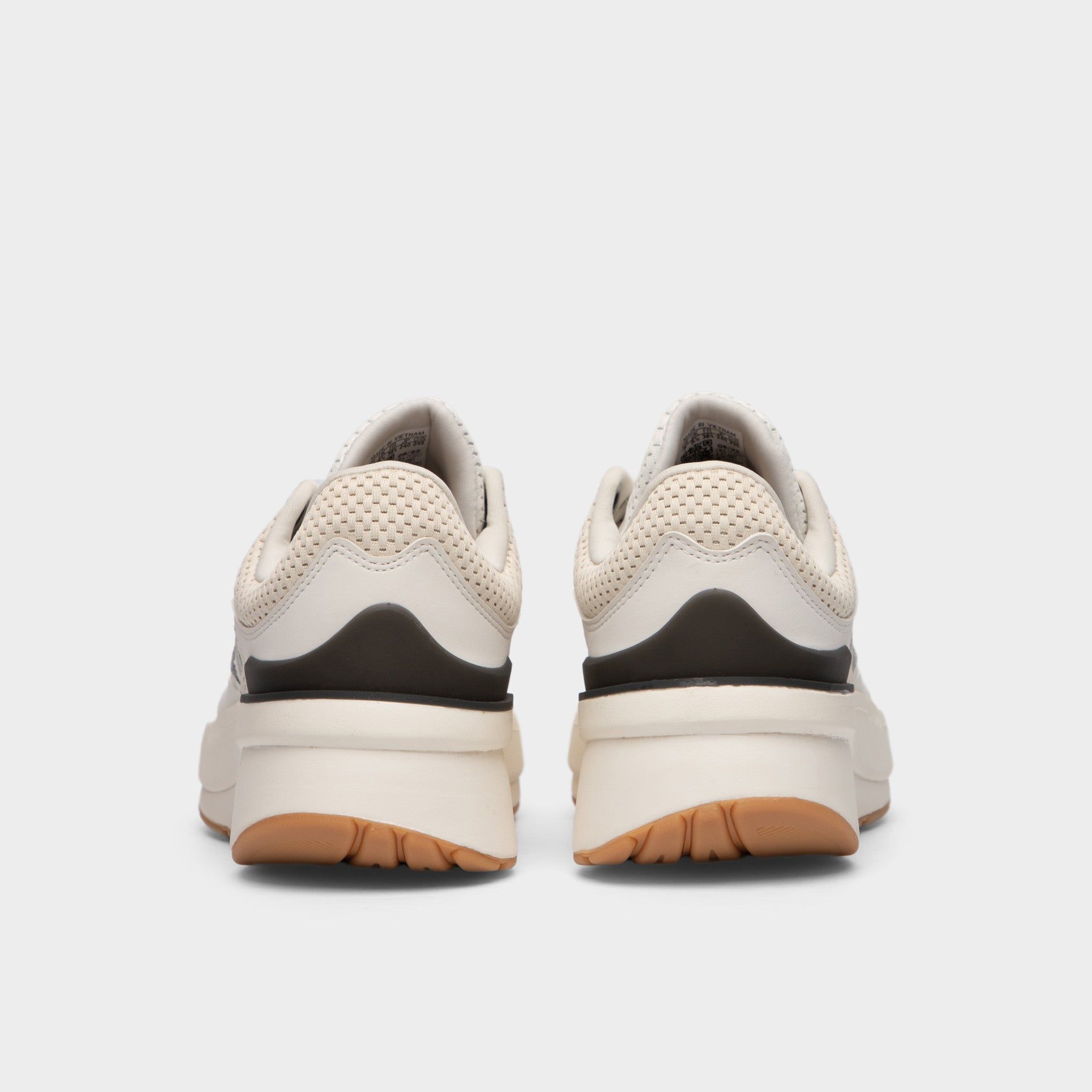 adidas Women's ZNCHILL Cloud White / Core Black - Ftwr White sold by JD Sports product image thumbnail 4