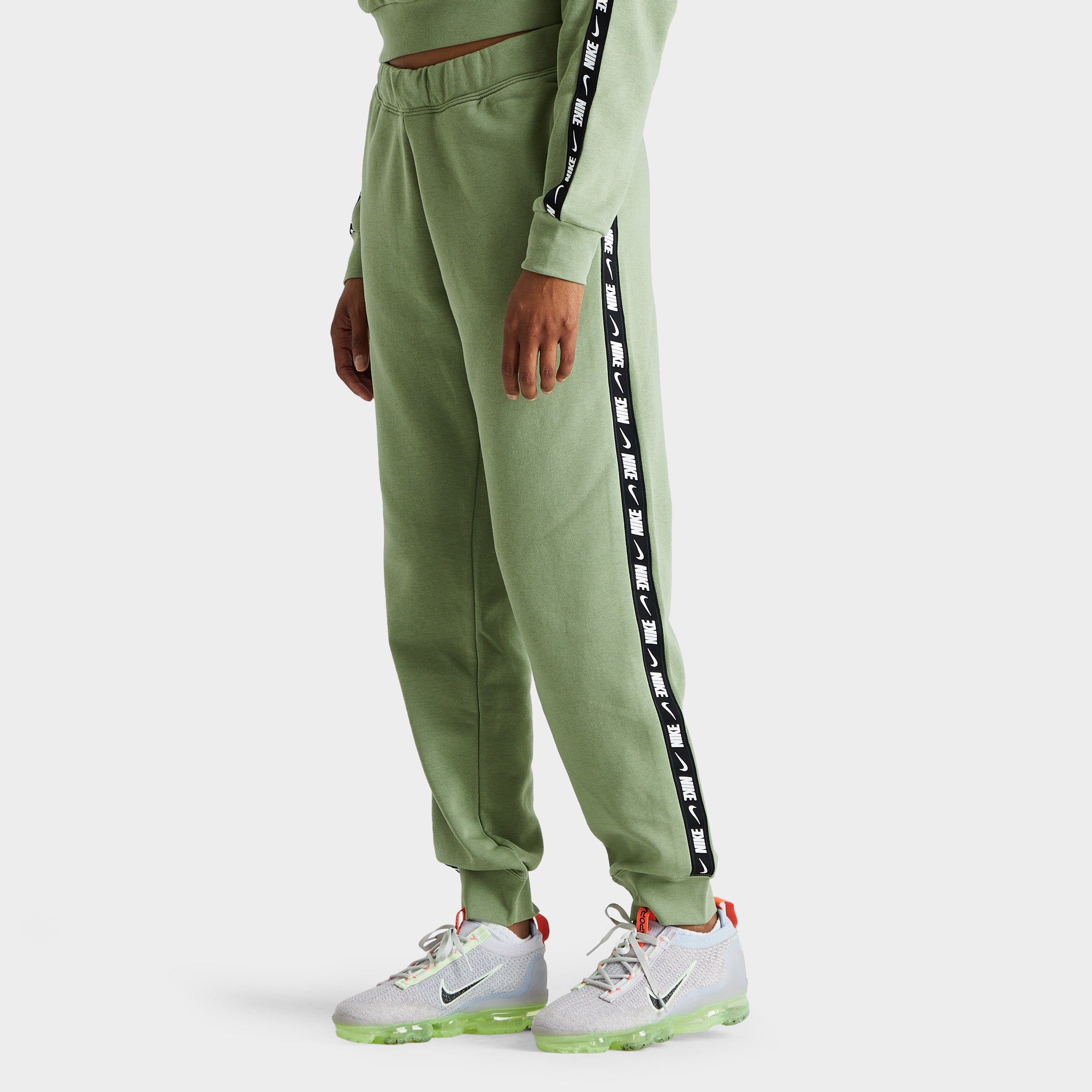Nike Women's Sportswear Essential Fleece Pants / Oil Green sold by JD Sports product image thumbnail 3