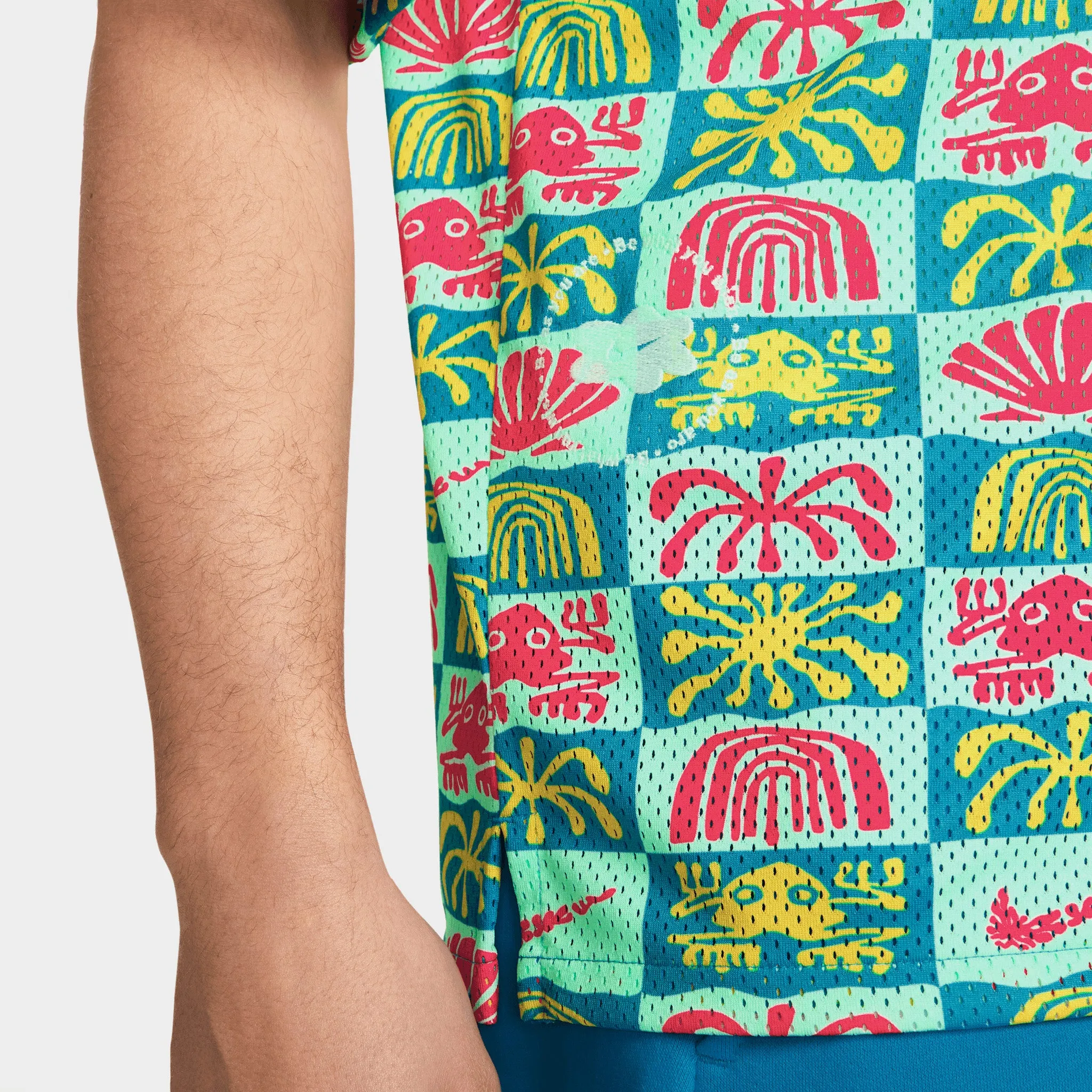 Nike Spring Break Button Up Shirt Laser Blue / Mint Foam sold by JD Sports product image thumbnail 4