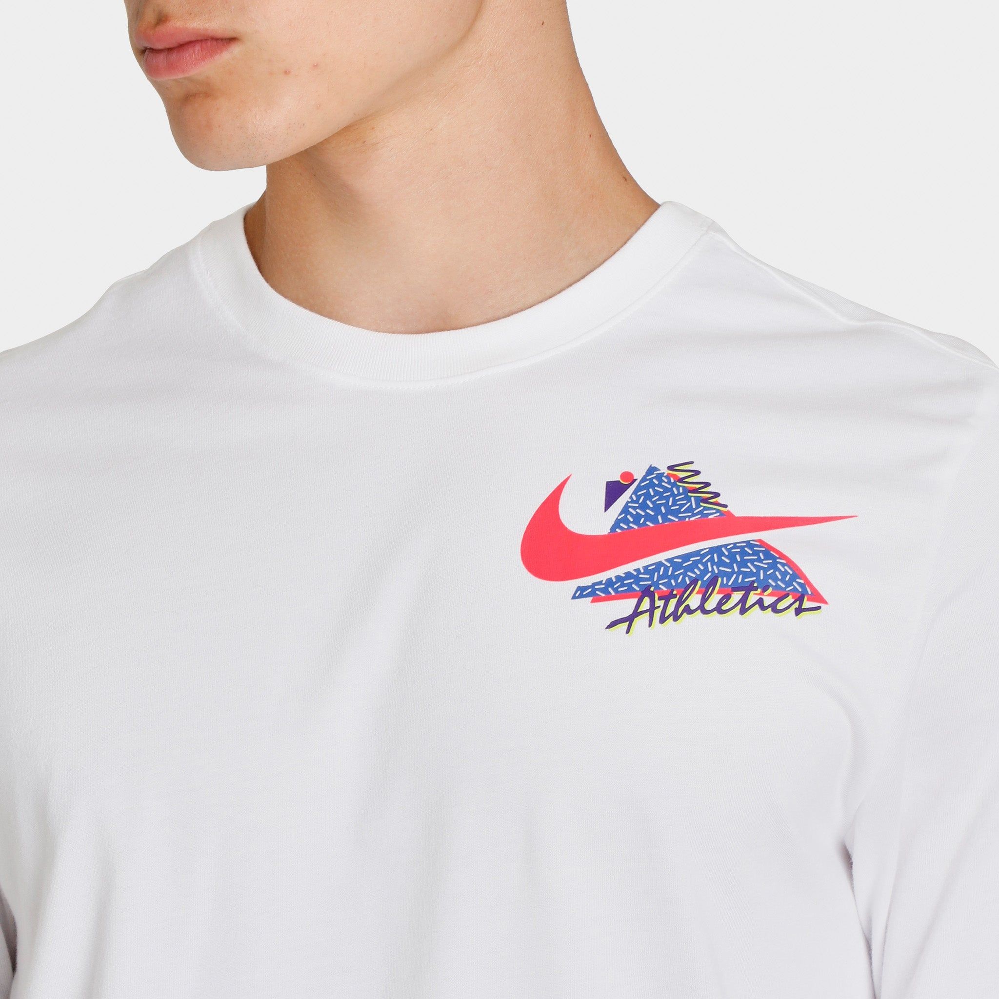 Nike Dri-FIT Graphic Training T-shirt / White sold by JD Sports product image thumbnail 4