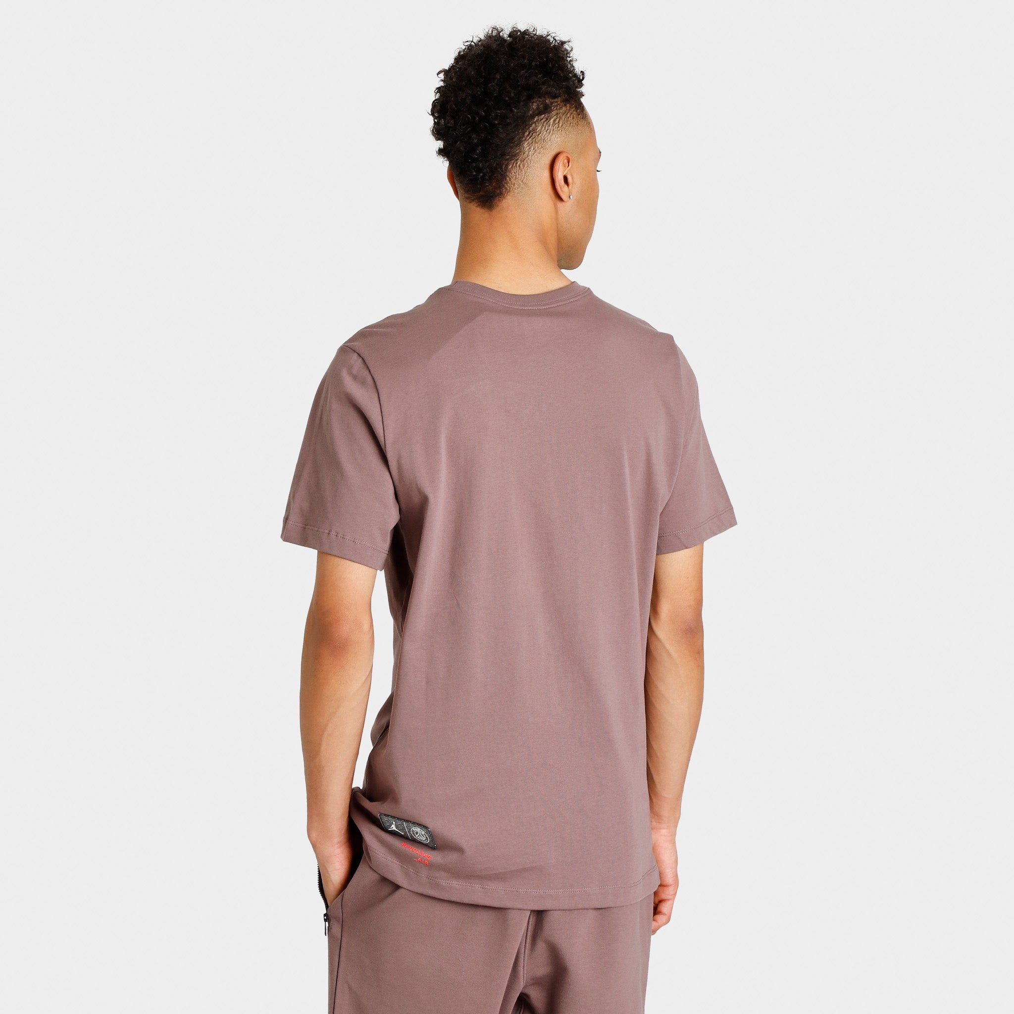 Jordan Paris Saint-Germain T-shirt Plum Eclipse / Bright Crimson - Black sold by JD Sports product image thumbnail 2