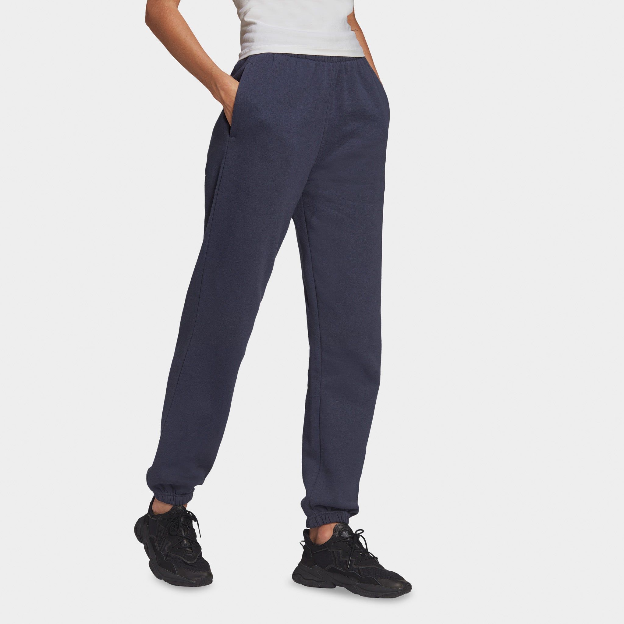 adidas Originals Women's Adicolor Essentials Fleece Joggers / Shadow Navy sold by JD Sports product image thumbnail 5