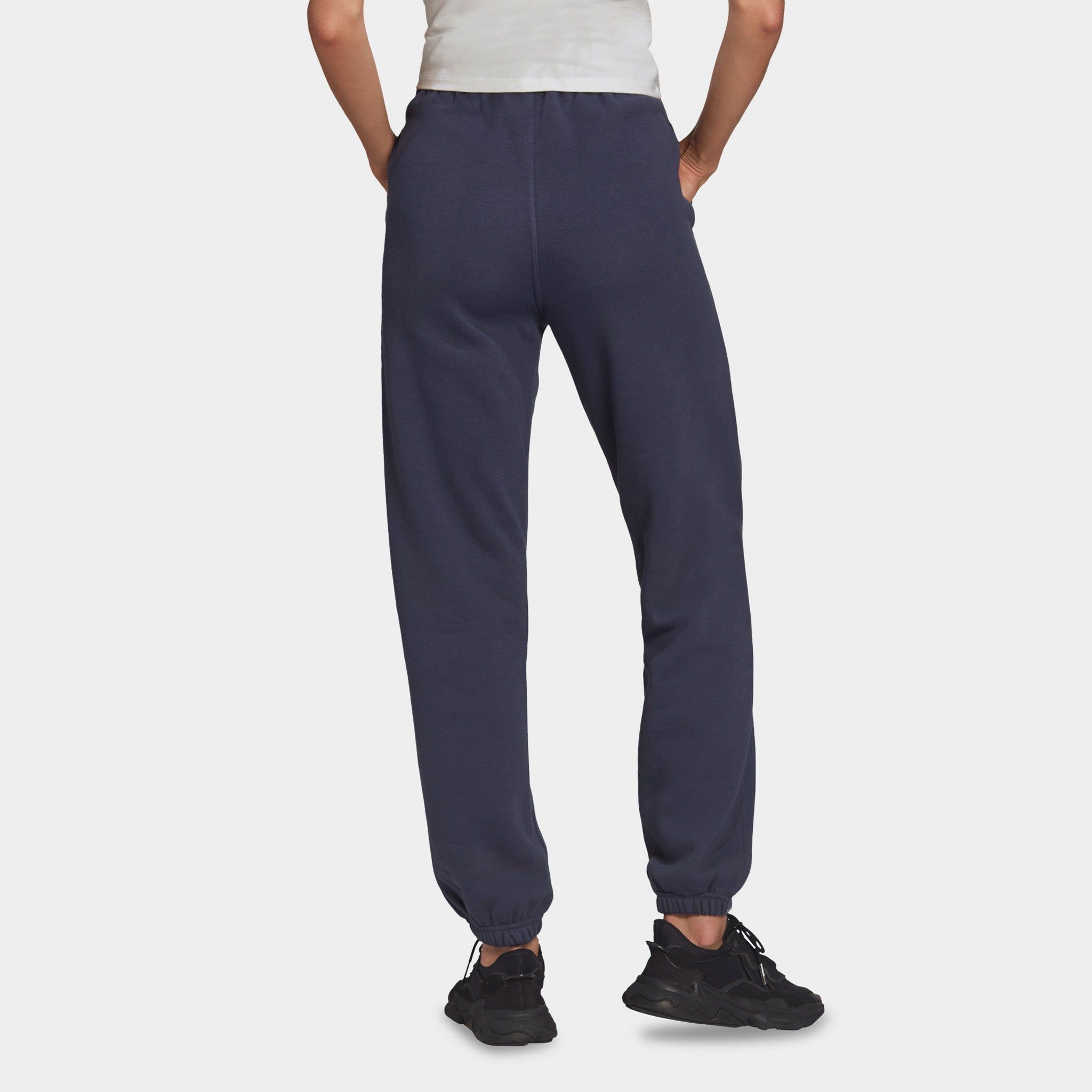 adidas Originals Women's Adicolor Essentials Fleece Joggers / Shadow Navy sold by JD Sports product image thumbnail 2