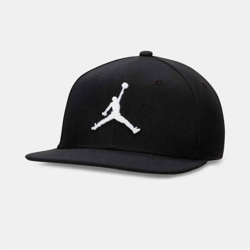 Jordan Pro Snapback Cap Black / Anthracite - White sold by JD Sports