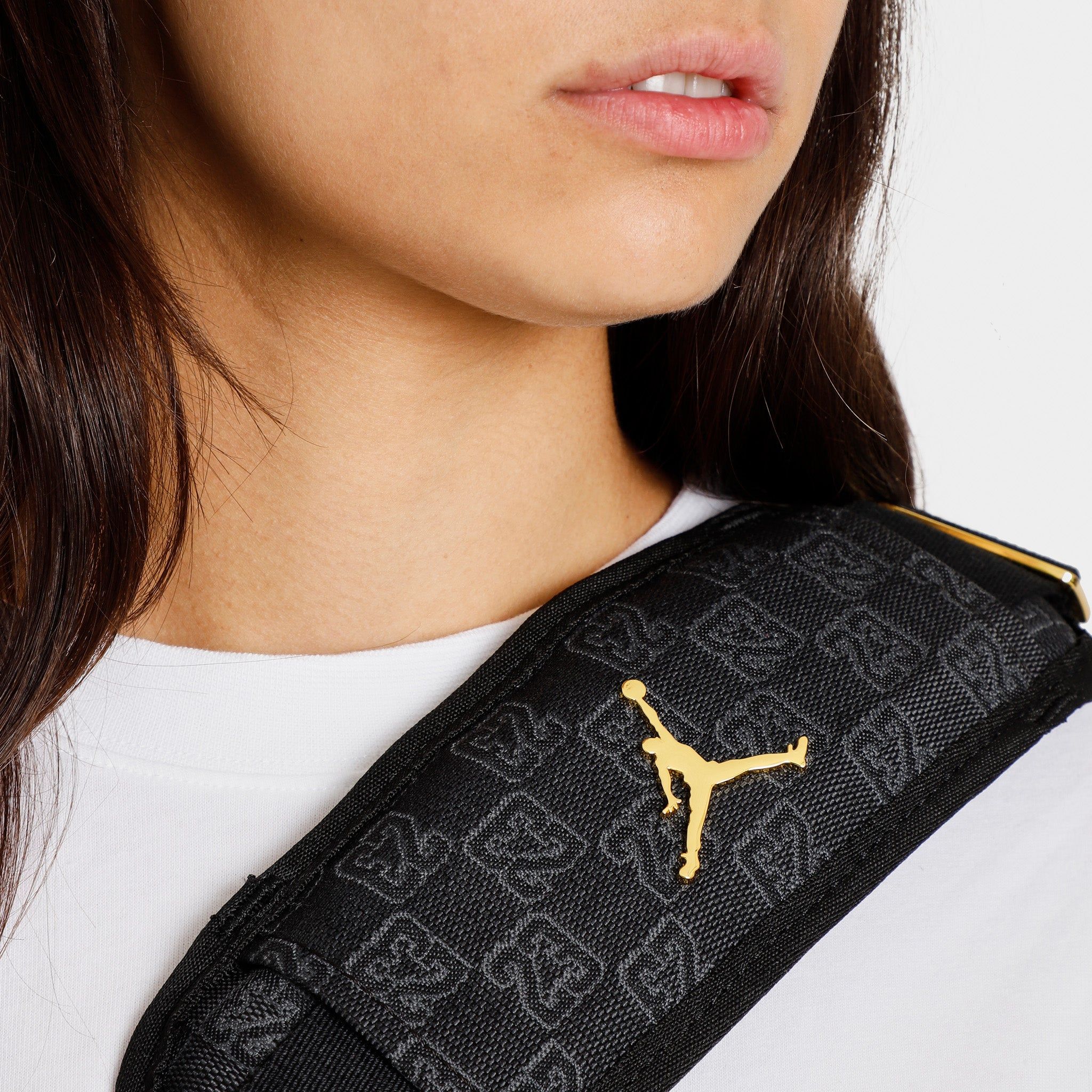 バッグ JORDAN BRAND MONOGRAM DUFFLE BAG BLACK Jordan Monogram Duffle Bag Black - POIZON