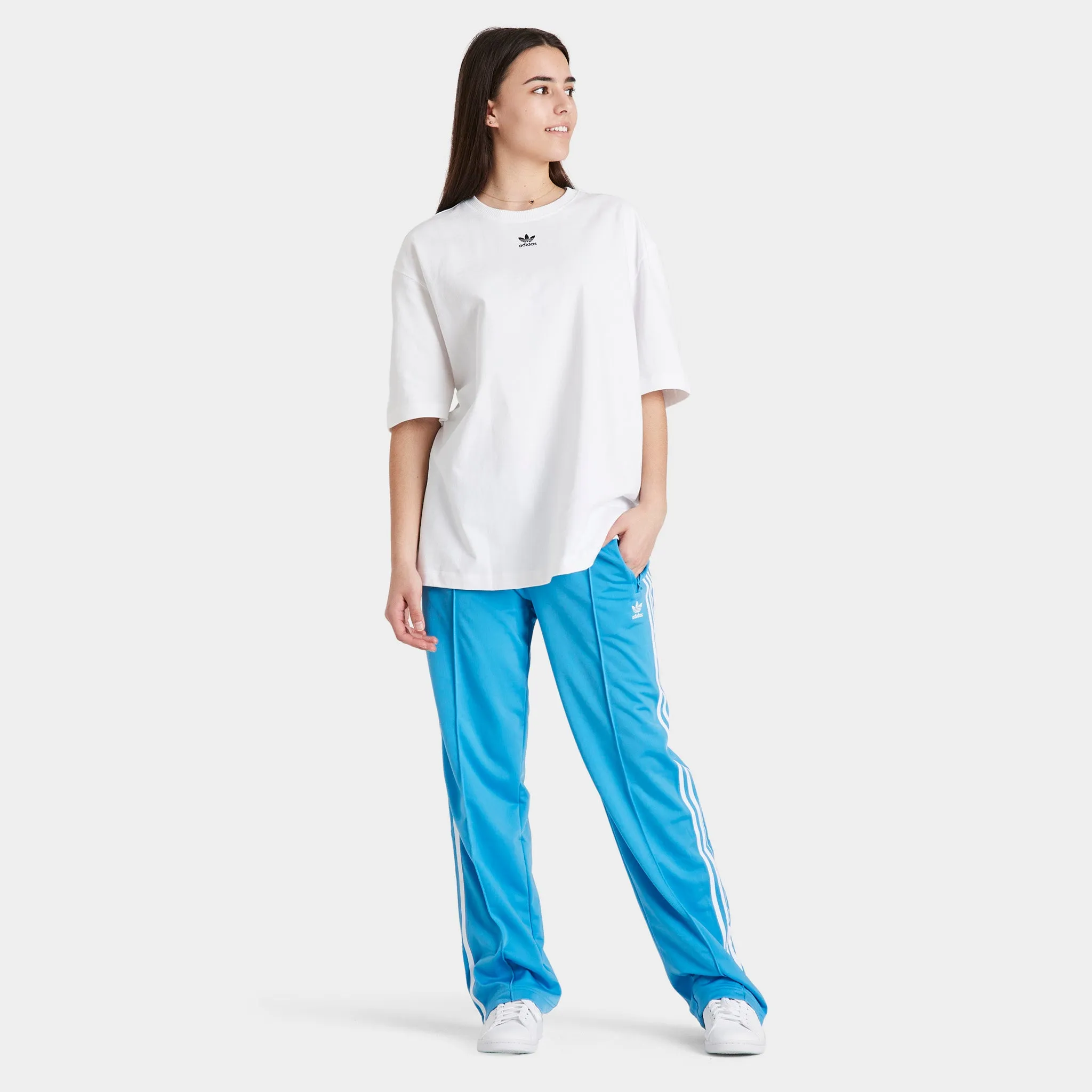 adidas Originals Women's Loungewear Adicolor Essentials T-shirt / White sold by JD Sports product image thumbnail 5