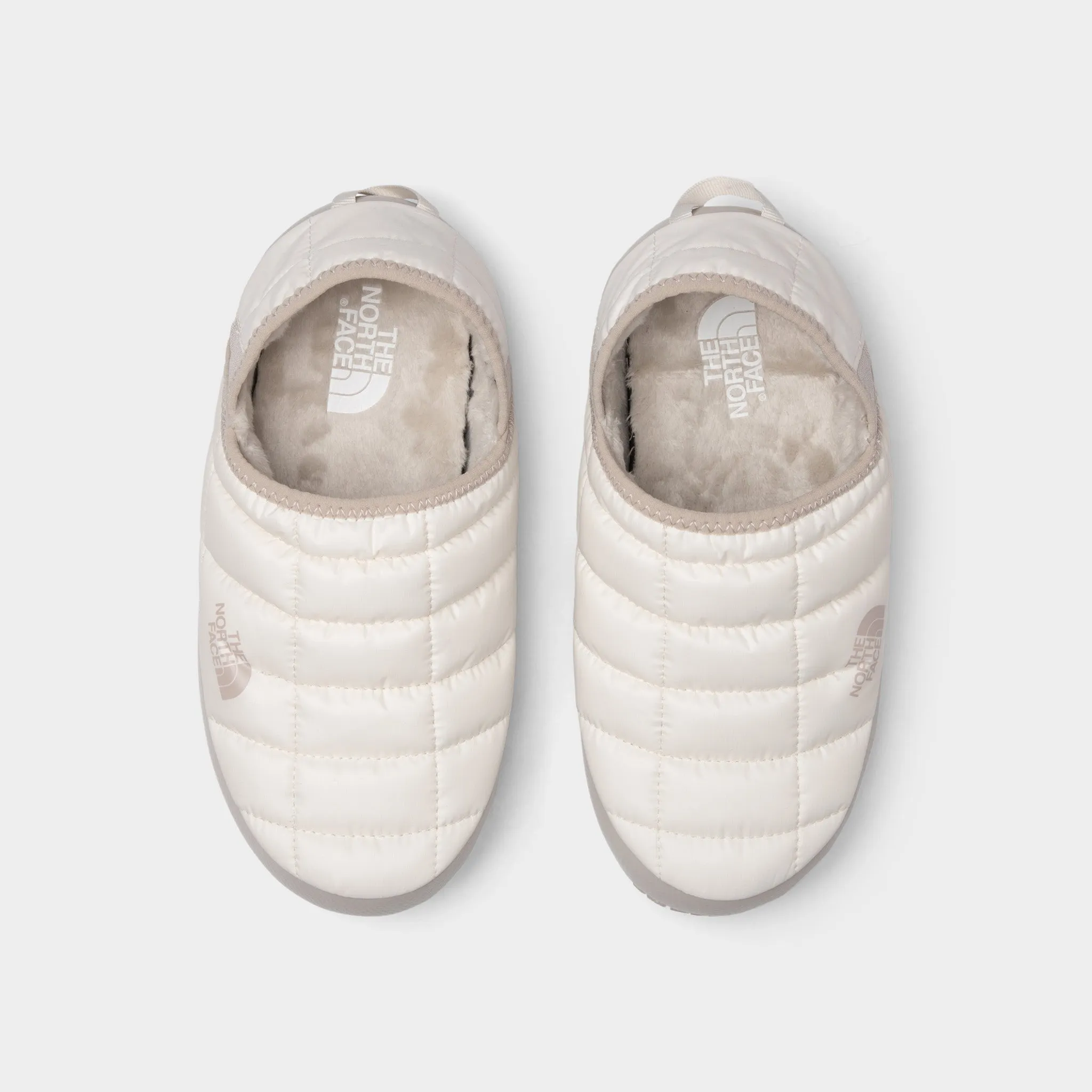 The North Face Women's ThermoBall' Traction Mule V Gardenia White / Silver Grey sold by JD Sports product image thumbnail 5