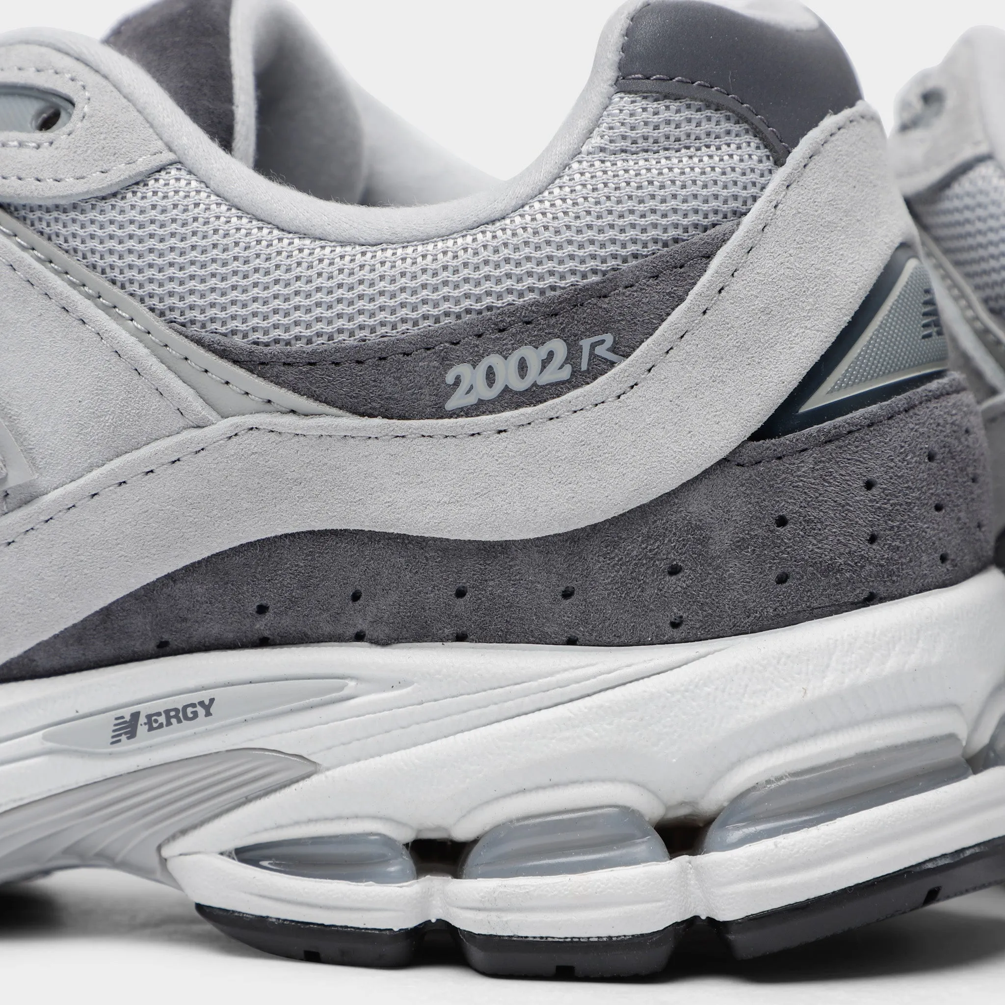 New Balance M2002RJD Grey / White sold by JD Sports product image thumbnail 3