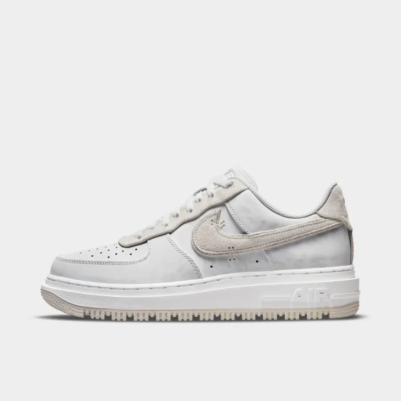 Nike Air Force 1 Luxe Summit White / Summit White - Light Bone sold by JD Sports