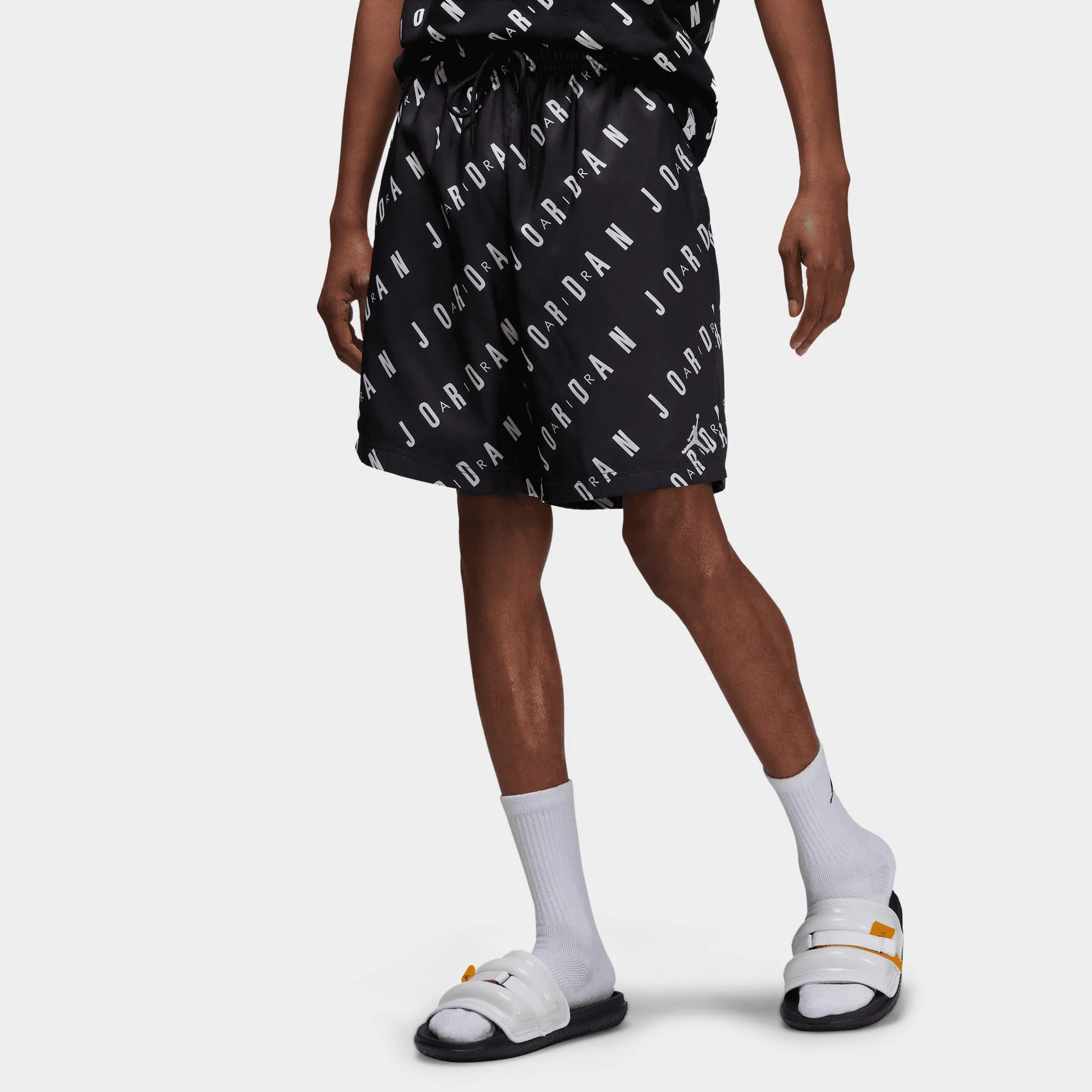 Jordan Essentials Poolside Shorts / Black sold by JD Sports