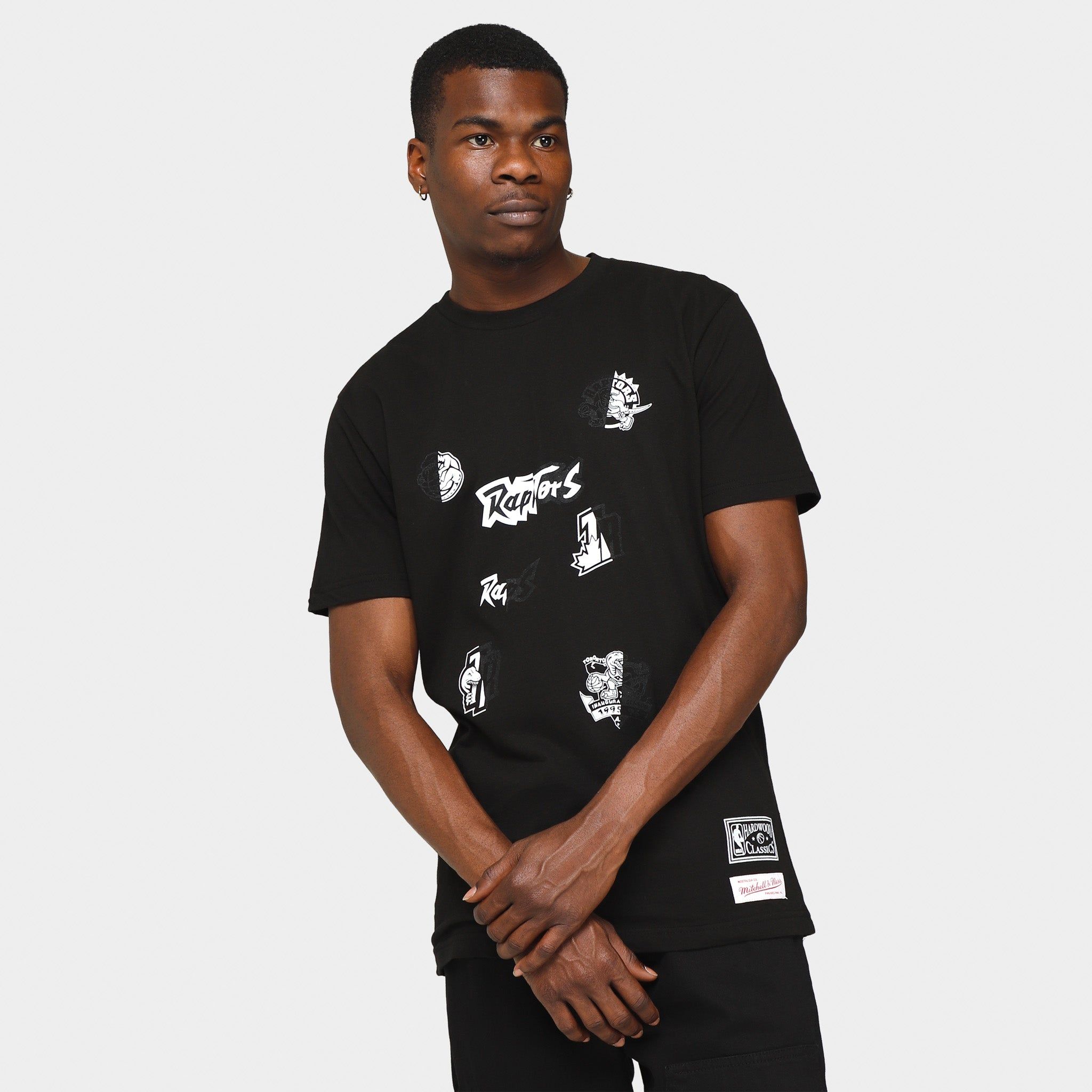 Mitchell & Ness Toronto Raptors Night T-shirt Black / White sold by JD Sports