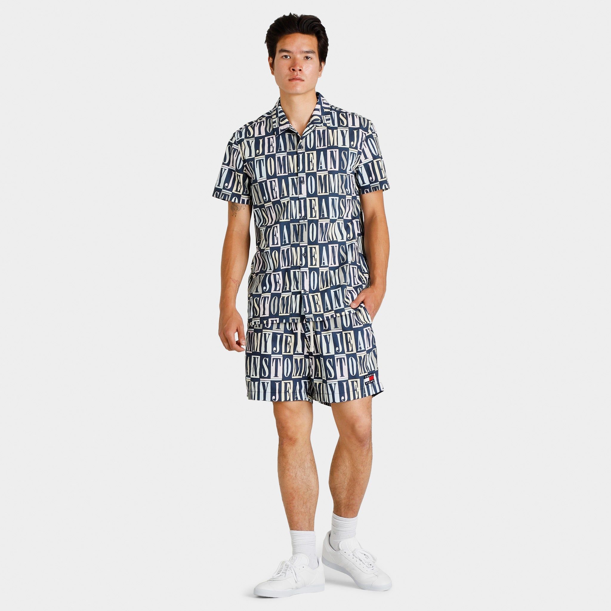 adidas City Sweatpants / Magic Beige sold by JD Sports product image thumbnail 4