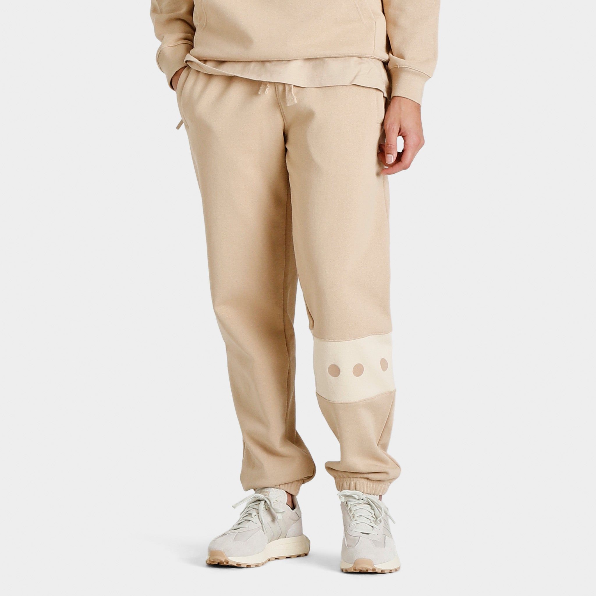 adidas City Sweatpants / Magic Beige sold by JD Sports