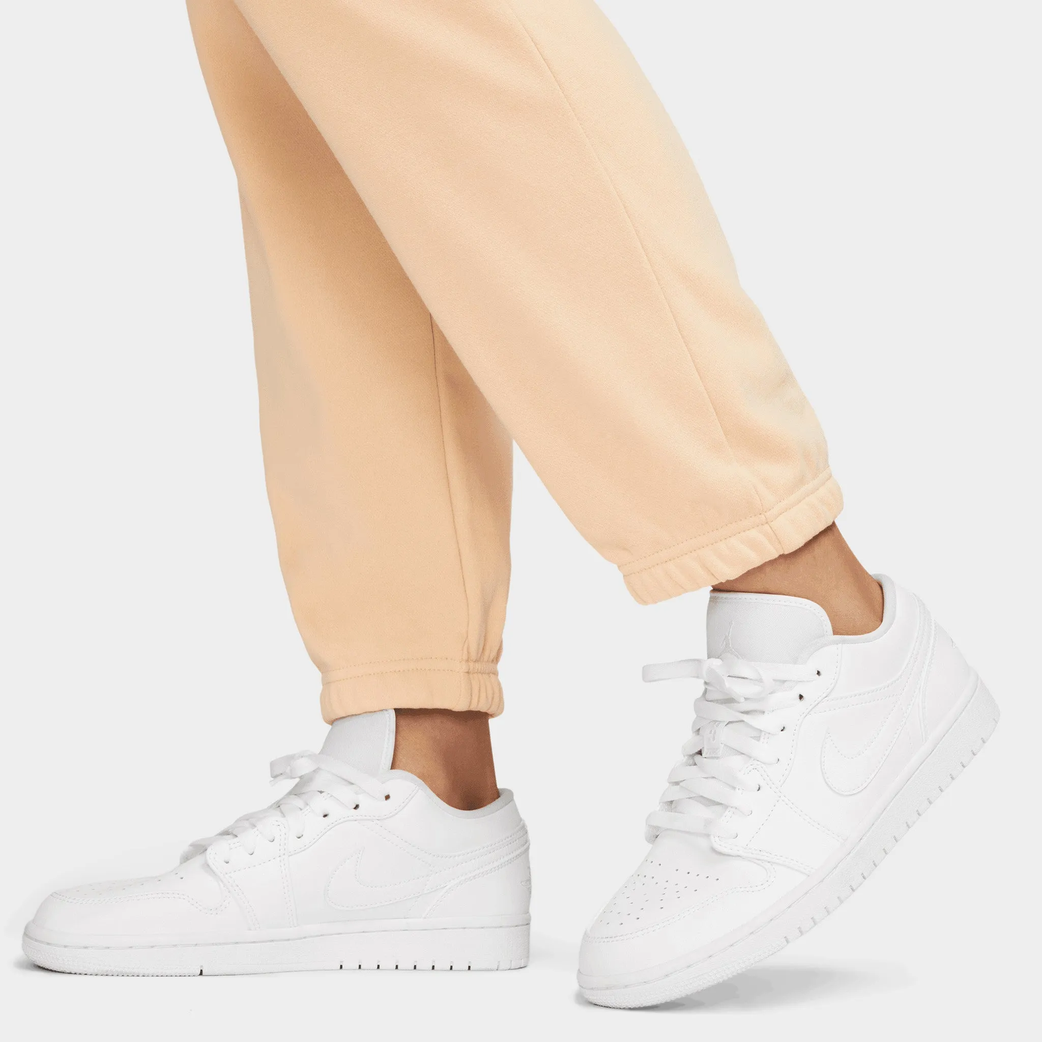 Jordan Women's Essentials Fleece Pants / White Onyx sold by JD Sports product image thumbnail 3