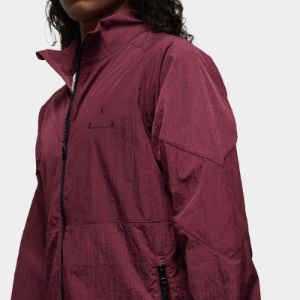 Jordan 23 Engineered Jacket / Cherrywood  Red sold by JD Sports