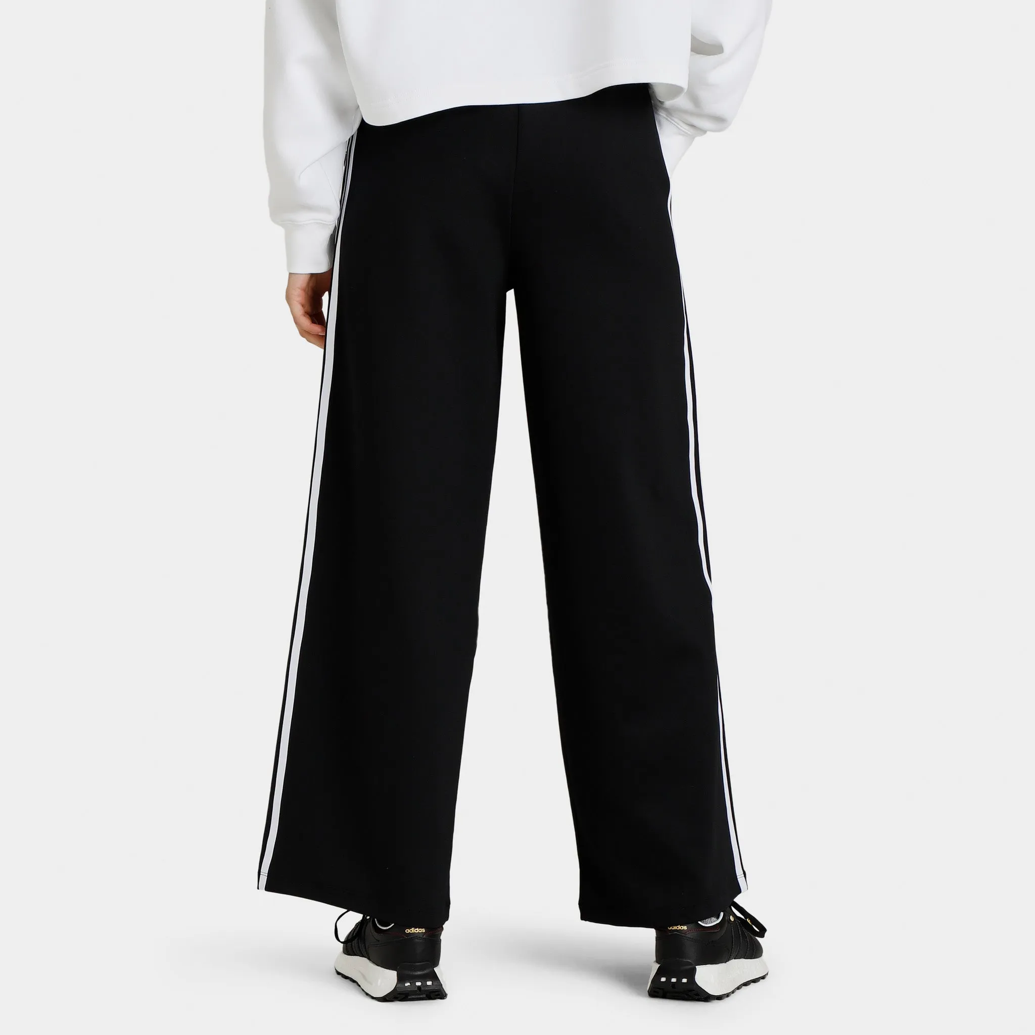 adidas Originals Women's Adicolor Classics Wide Leg Pants / Black sold by JD Sports product image thumbnail 3