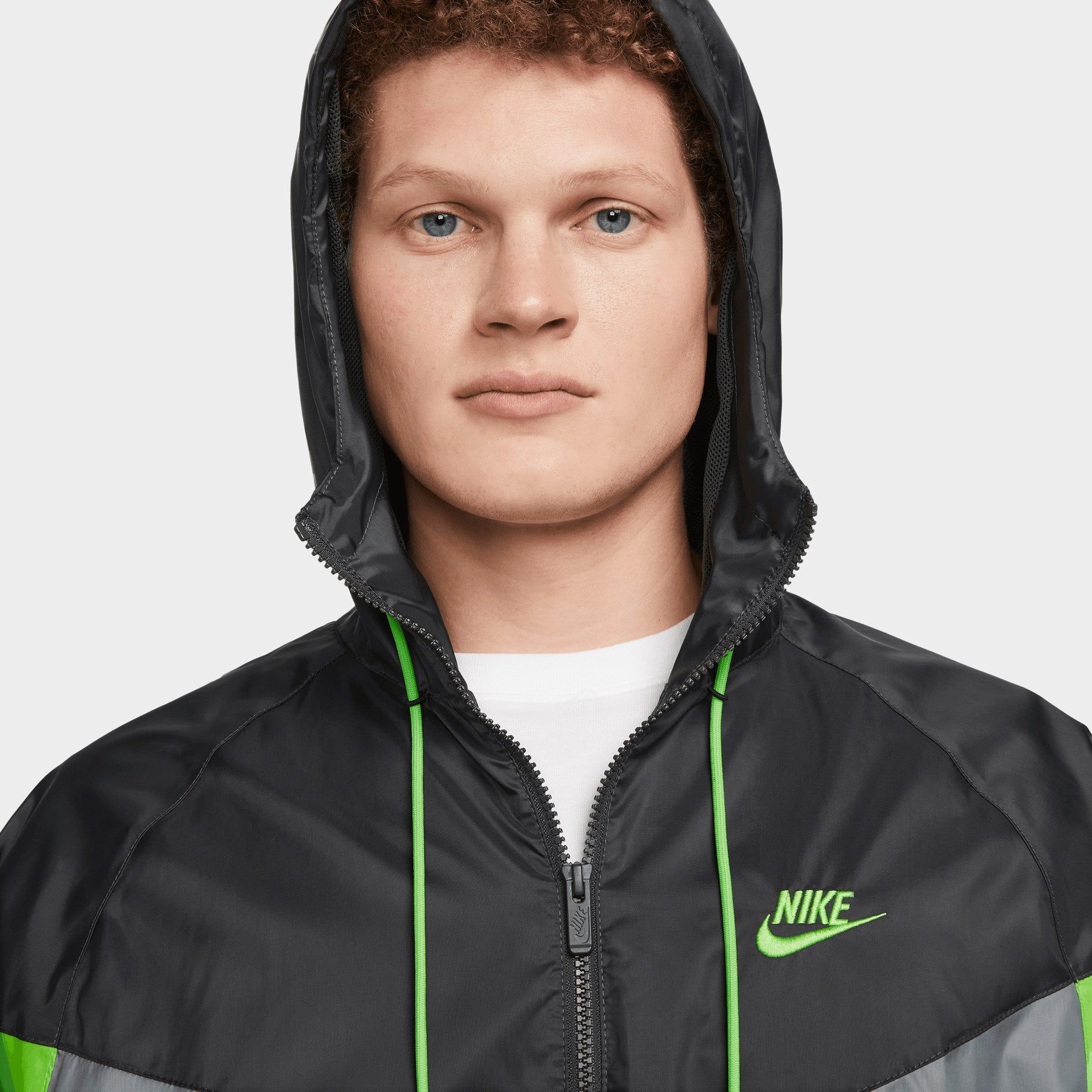 Nike Sportswear Windrunner Hooded Jacket Cool Grey / Anthracite - Action Green sold by JD Sports product image thumbnail 3
