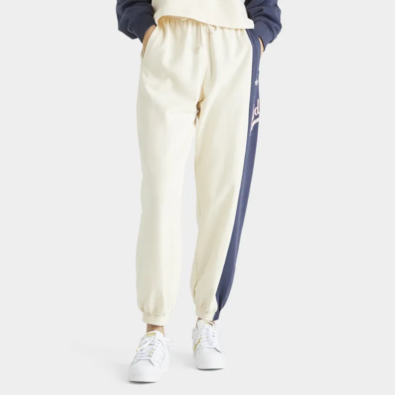 adidas Originals Women’s Modern B-Ball Pants / Wonder White sold by JD Sports