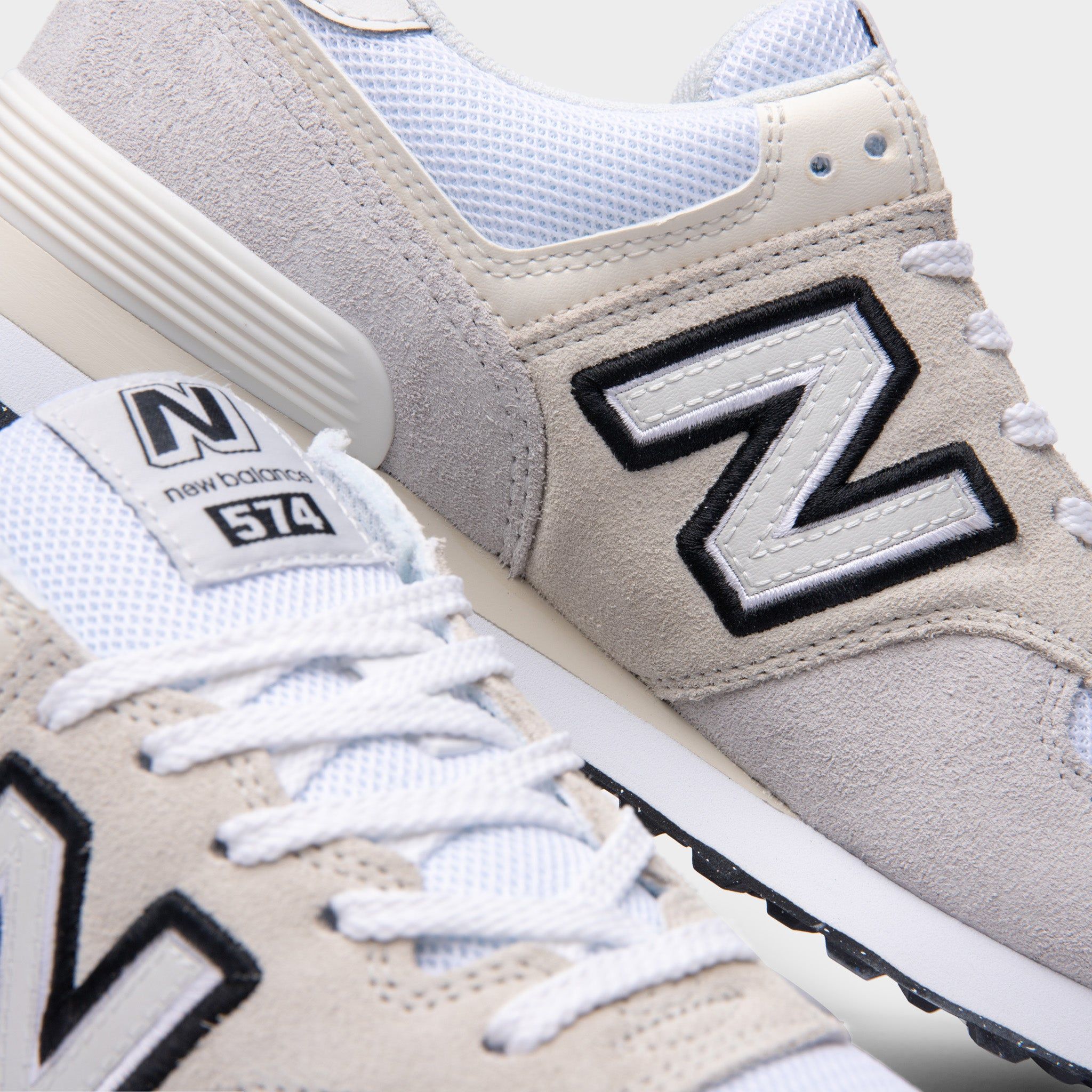New Balance U574WB2 White / Black sold by JD Sports product image thumbnail 3