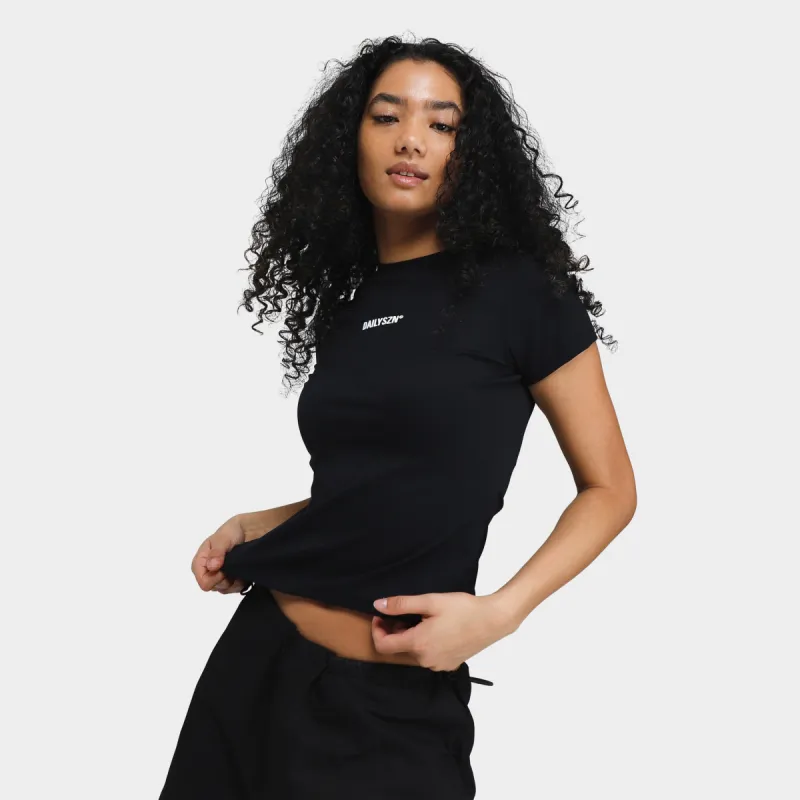 DAILYSZN Women's Daily T-shirt / Black sold by JD Sports
