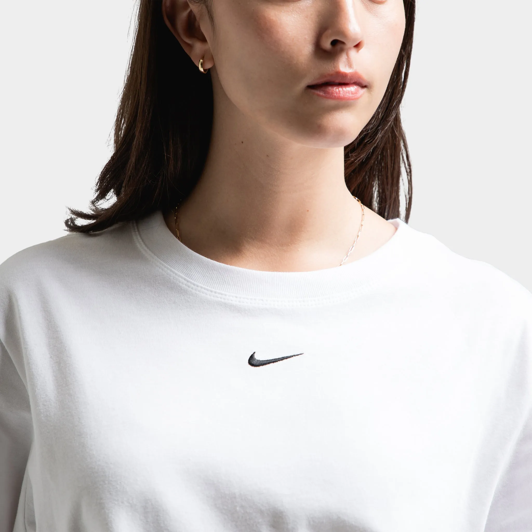 Nike Women's Essential T-Shirt White / Black sold by JD Sports product image thumbnail 4