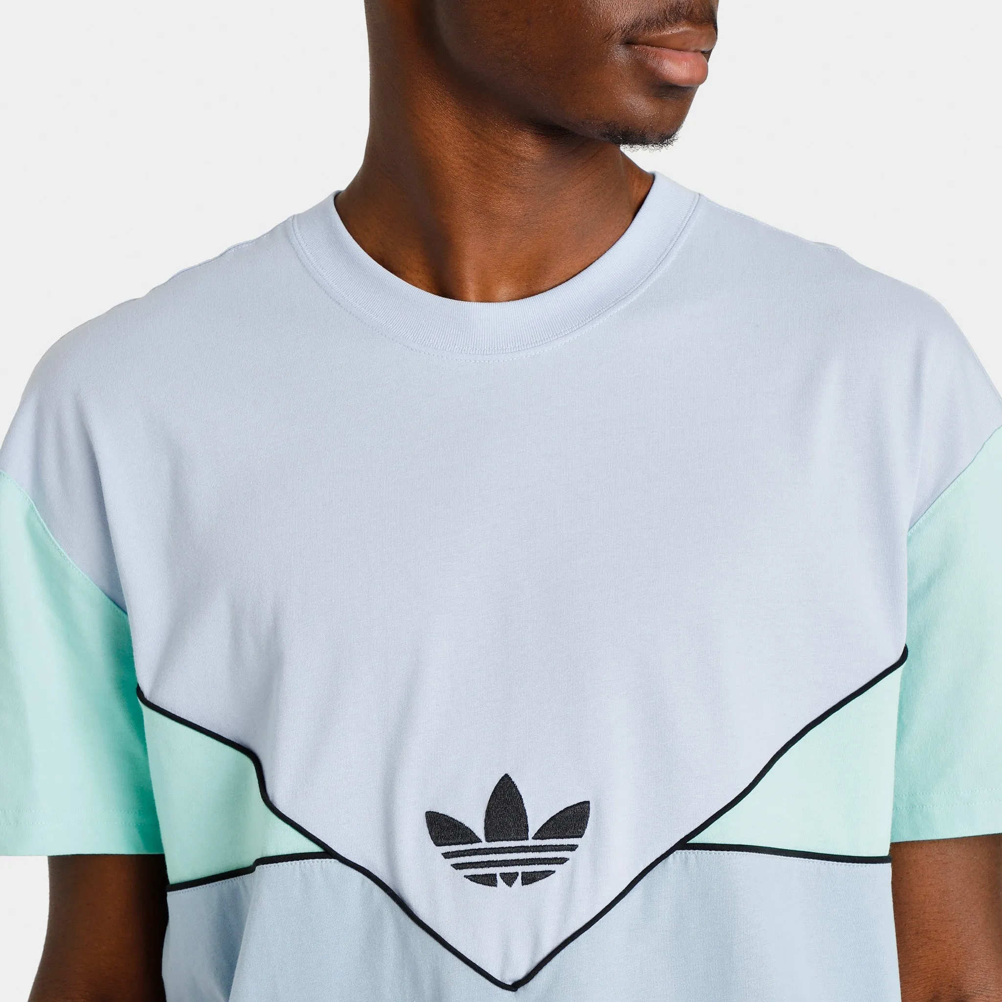 adidas Originals Adicolor Seasonal Archive T-shirt Blue Dawn / Ambient Sky - Easy Green sold by JD Sports product image thumbnail 4