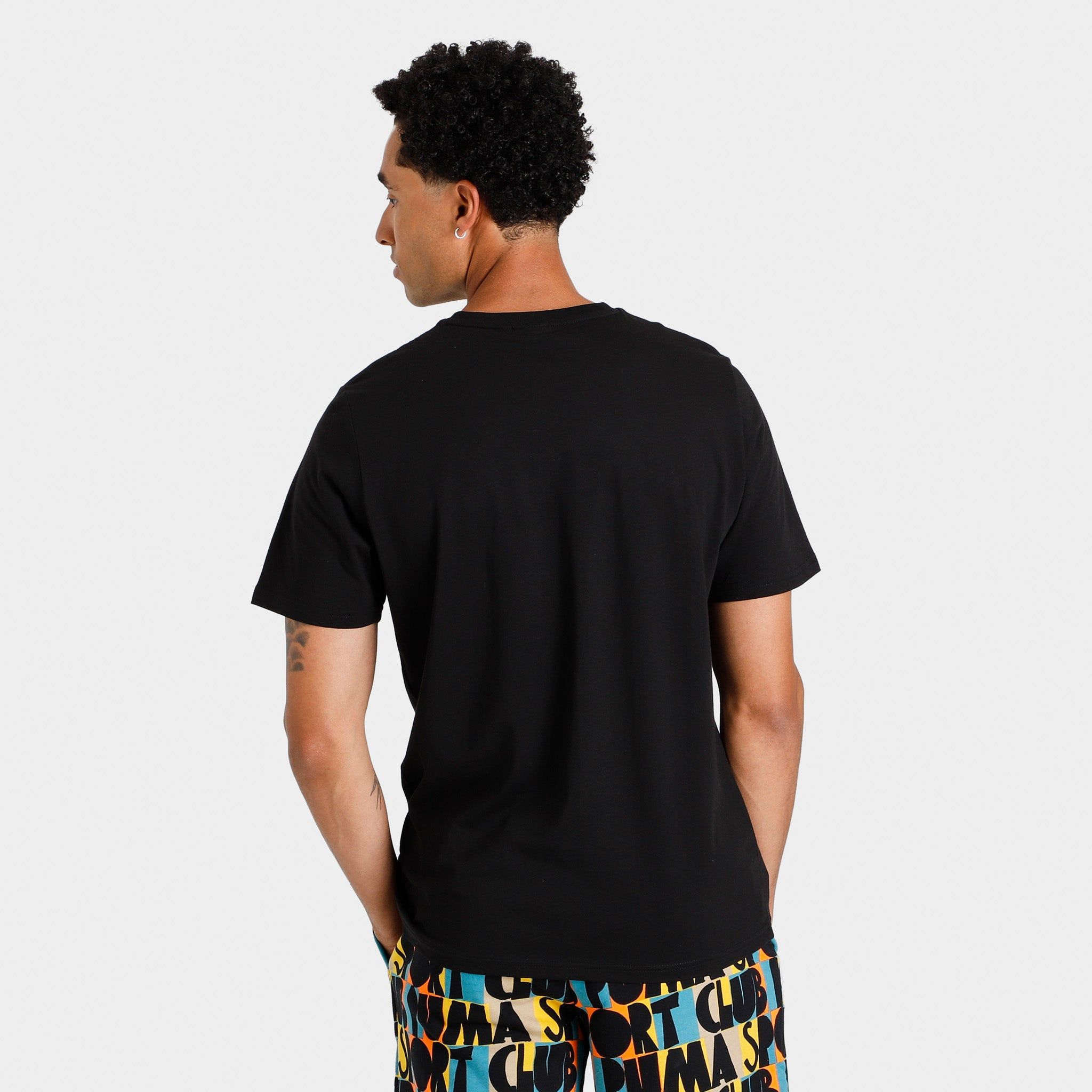 Puma Classics Logo Interest T-shirt / Puma Black sold by JD Sports product image thumbnail 2