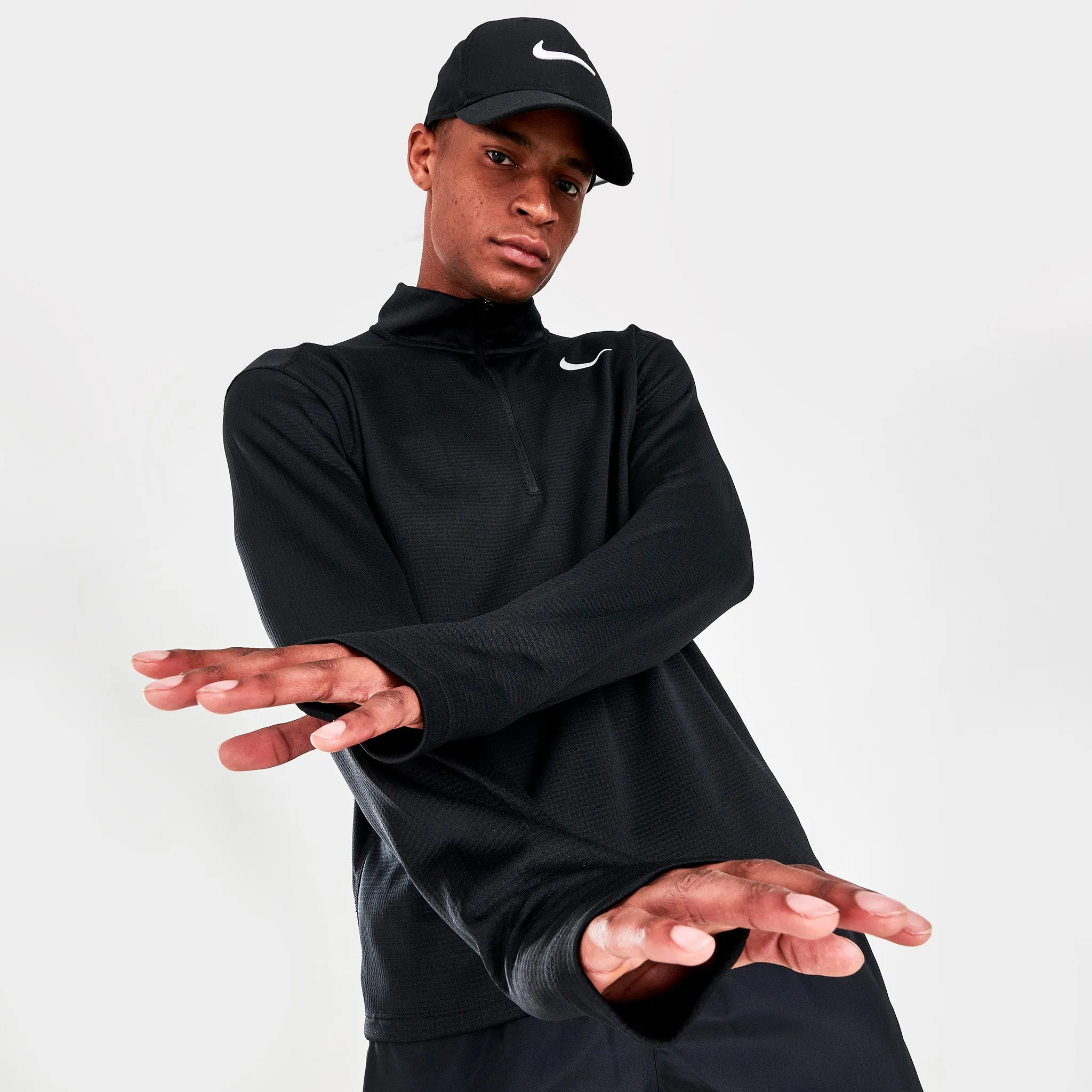 Nike Pacer Half-Zip Running Shirt Black / Black - Reflective Silver sold by JD Sports product image thumbnail 4