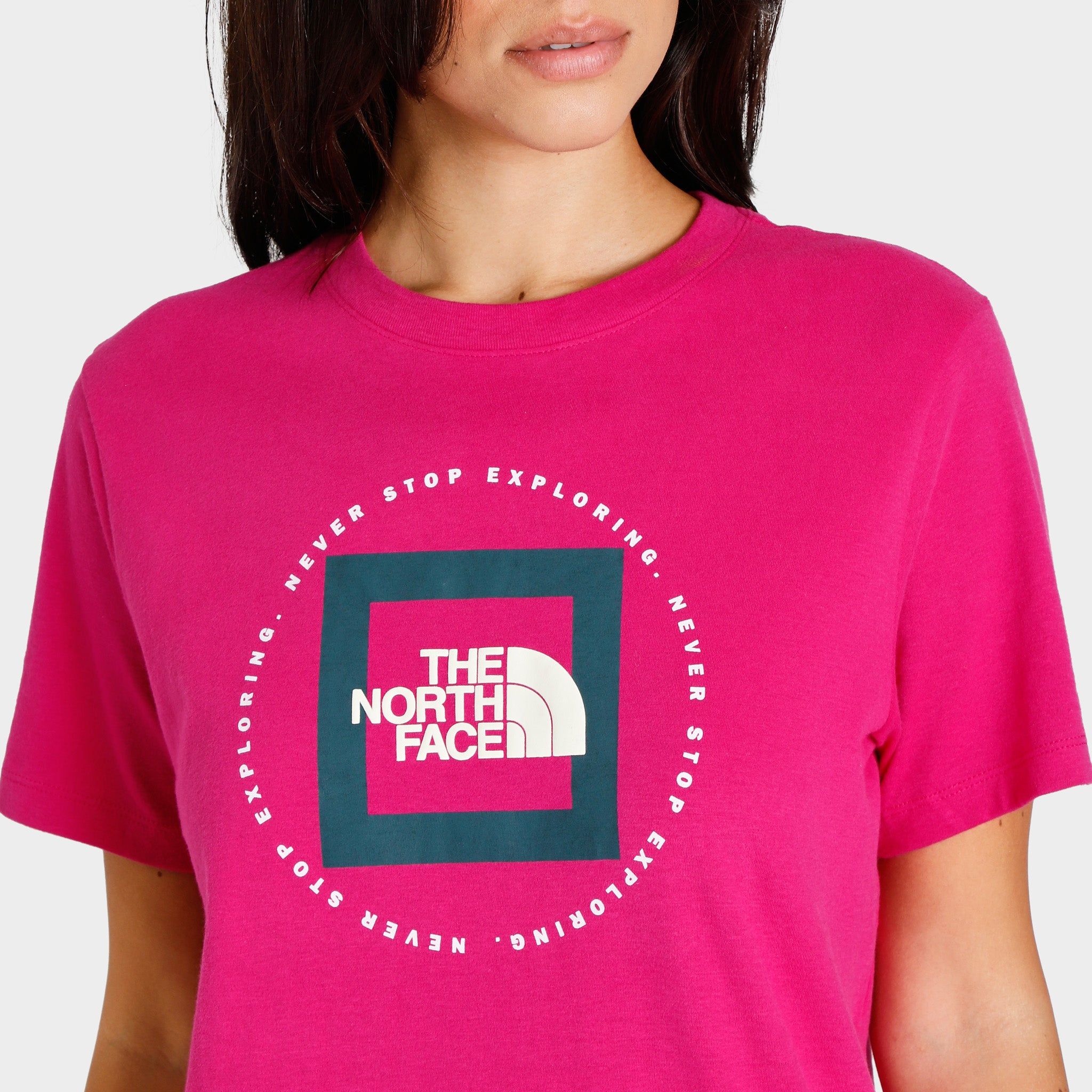 The North Face Women's Geo NSE T-shirt Fuschia Pink / Ponderosa Green sold by JD Sports product image thumbnail 4