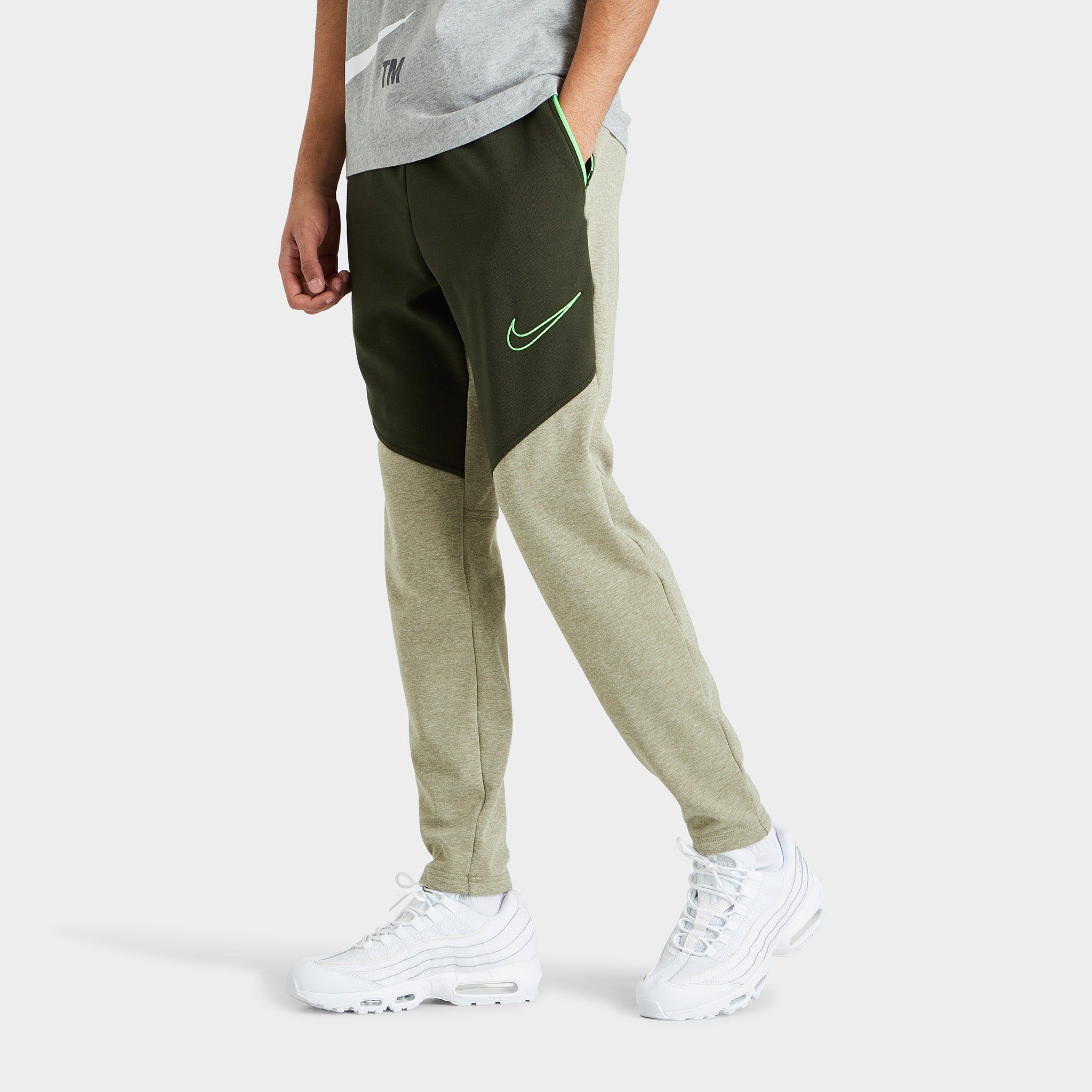 Nike Therma-FIT Training Pants Rough Green / Heather - Sequoia sold by JD Sports product image thumbnail 3