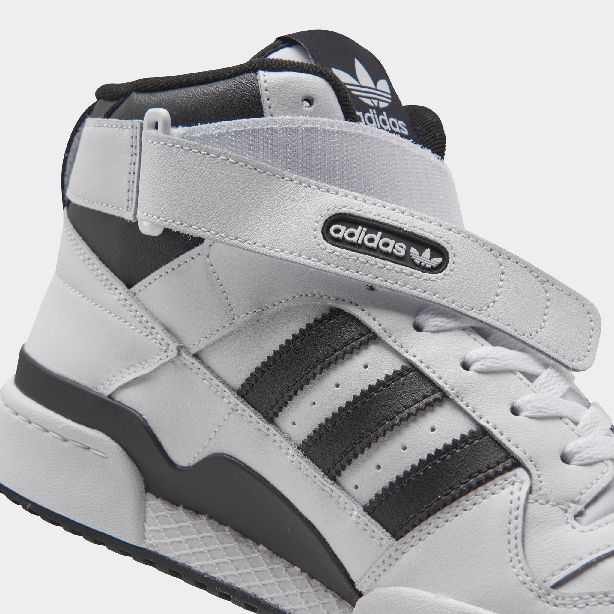 adidas Originals Forum Mid White / Black sold by JD Sports product image thumbnail 3