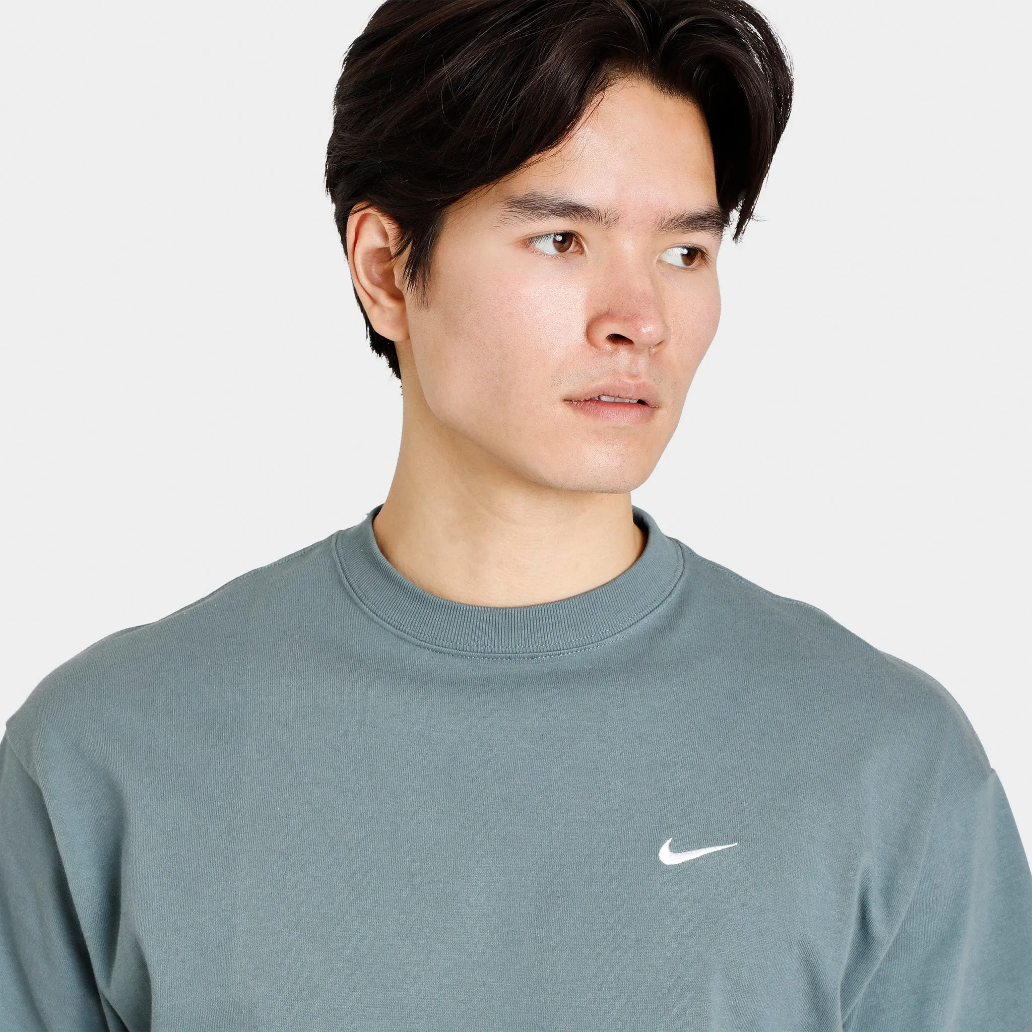 Nike Solo Swoosh SS Tee Hasta / White sold by JD Sports product image thumbnail 3
