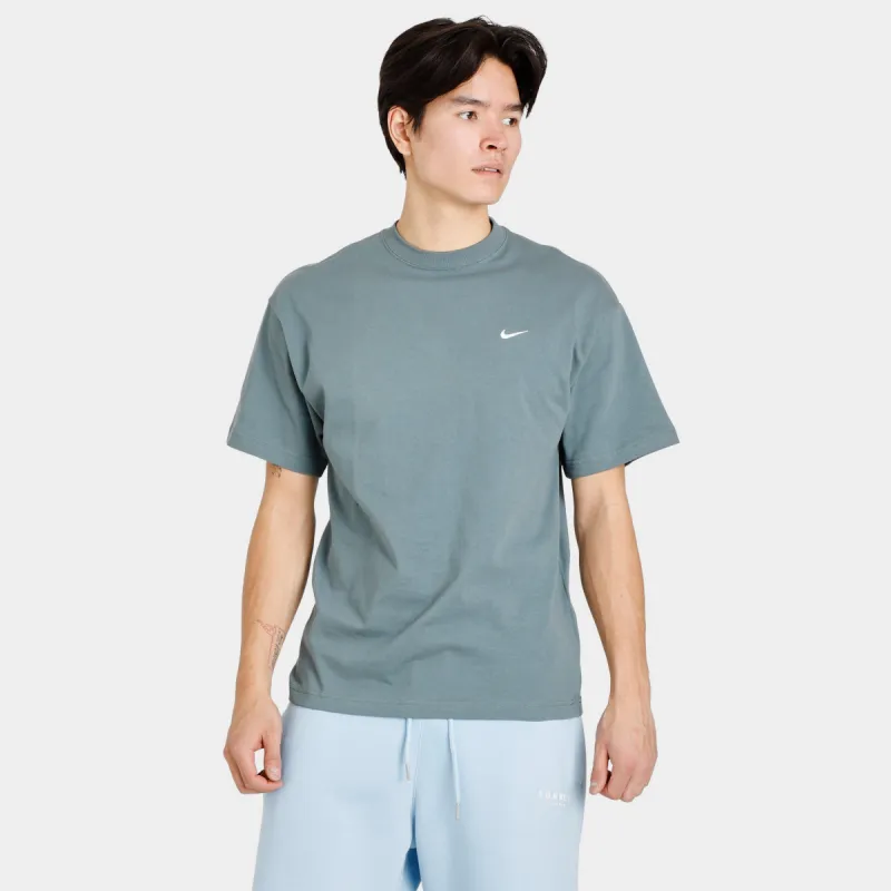 Nike Solo Swoosh SS Tee Hasta / White sold by JD Sports